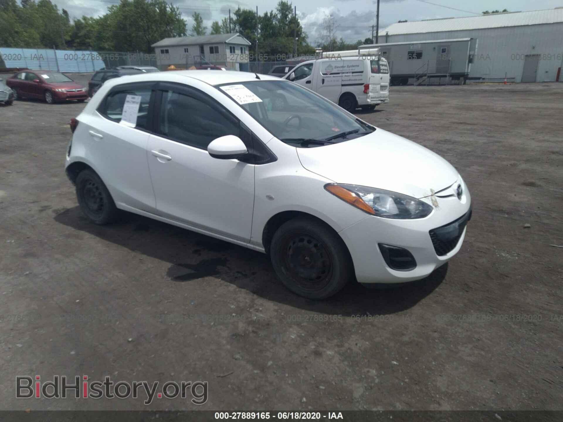 Фотография JM1DE1KY2E0181587 - MAZDA MAZDA2 2014