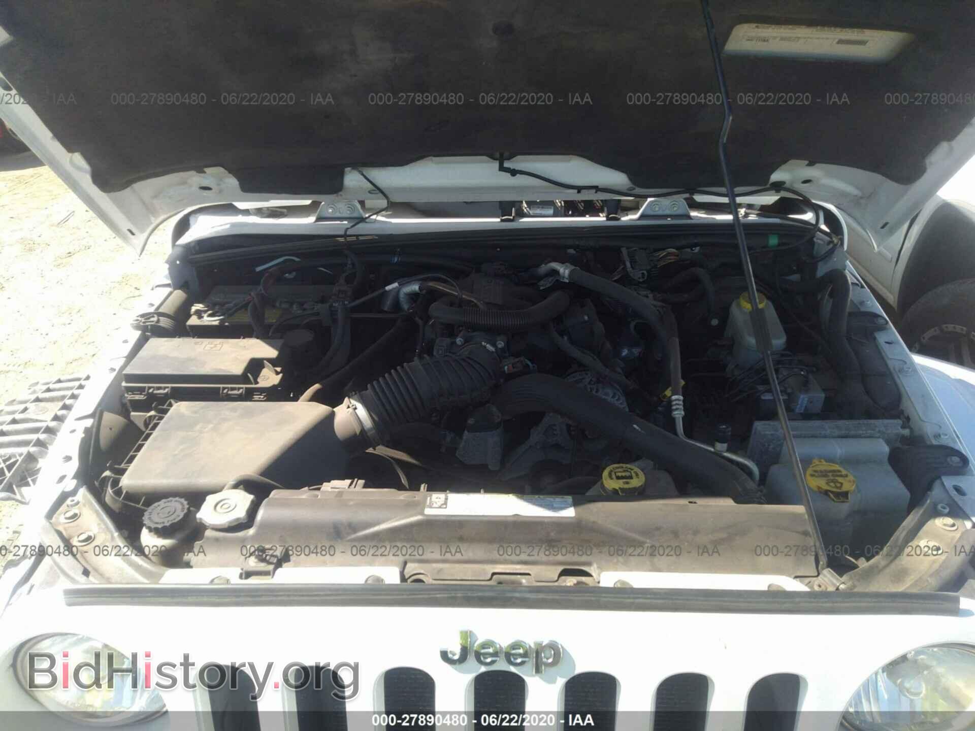 2011 JEEP WRANGLER - VIN: 1J4AA5D19BL559379 - Фото 10
