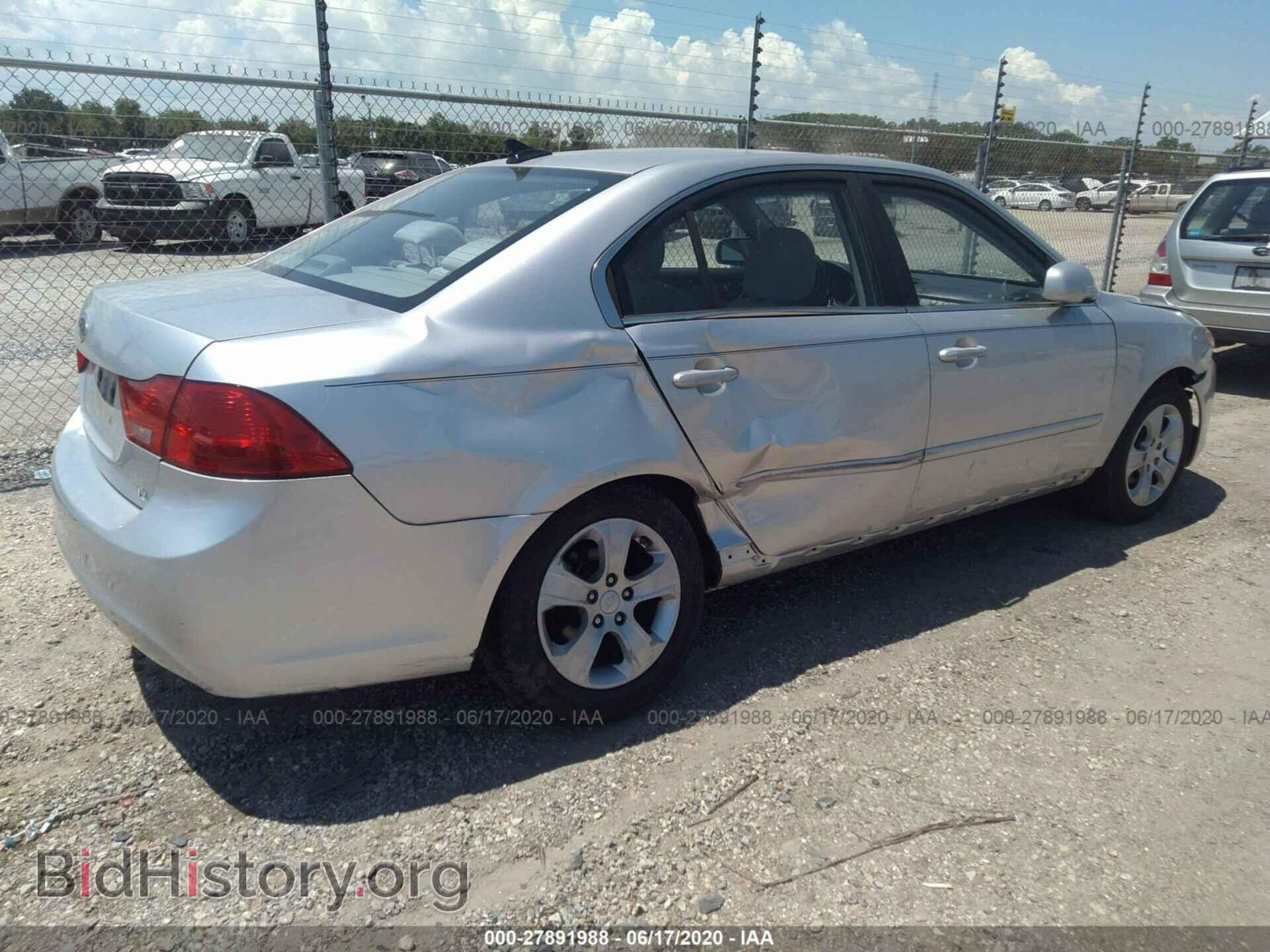 2009 KIA OPTIMA - VIN: KNAGE228095365449 - Фото 4