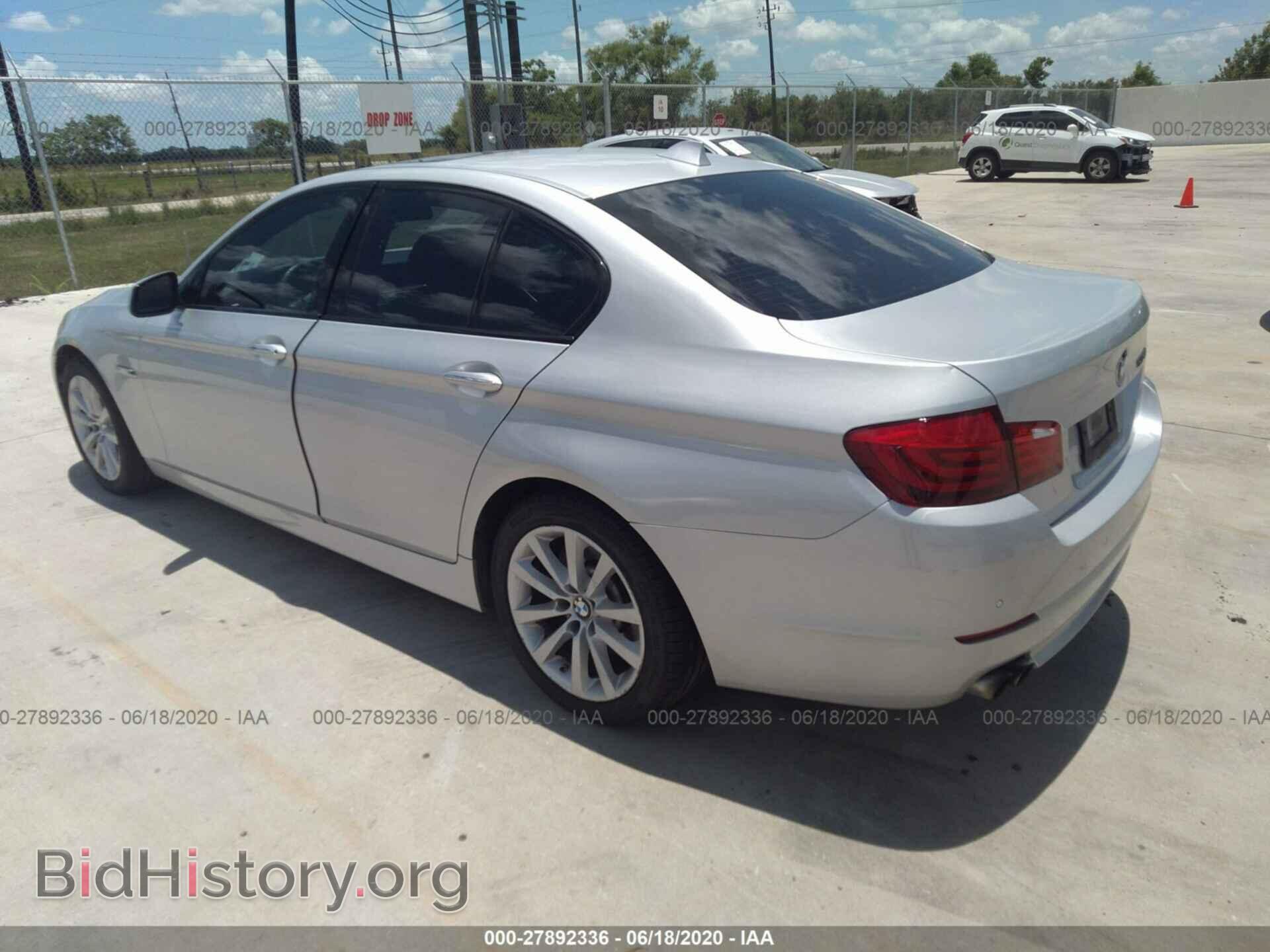 2012 BMW 528 - VIN: WBAXG5C53CDY29881 - Фото 3