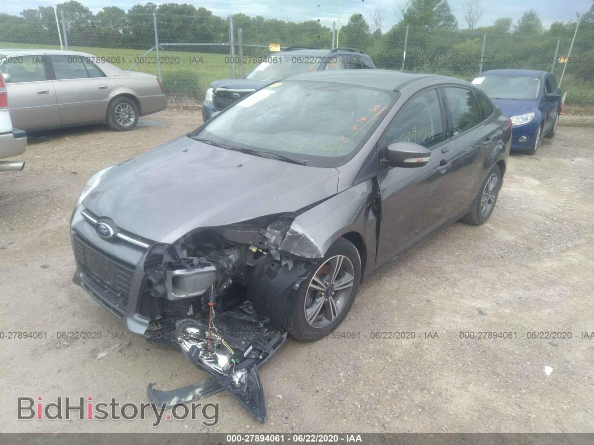 2014 FORD FOCUS - VIN: 1FADP3F2XEL427673 - Фото 2