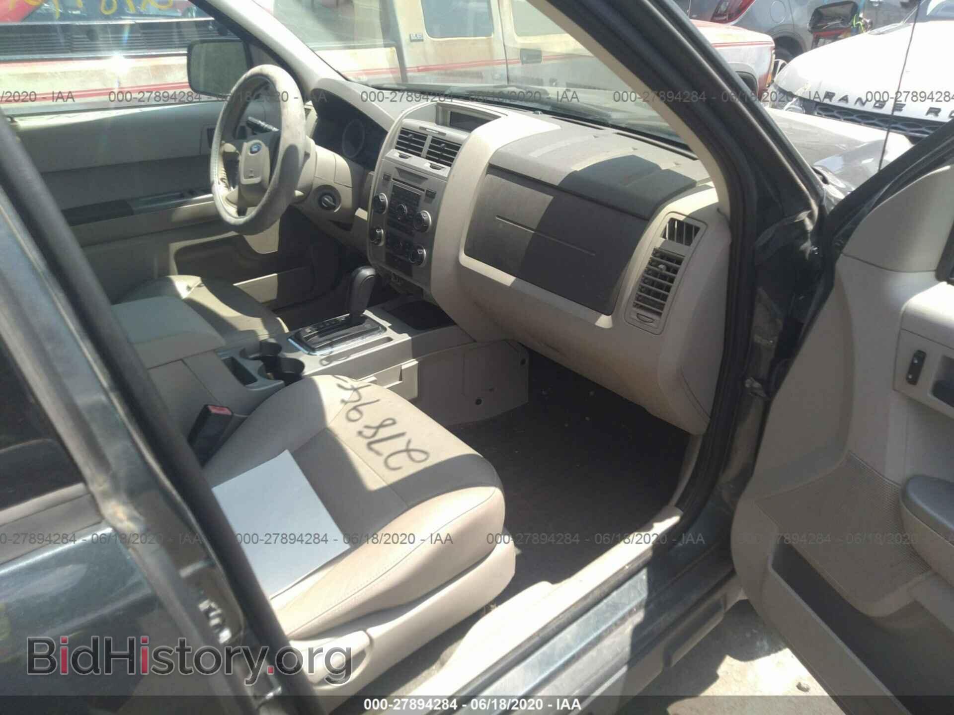 2008 FORD ESCAPE - VIN: 1FMCU93198KA39644 - Фото 5