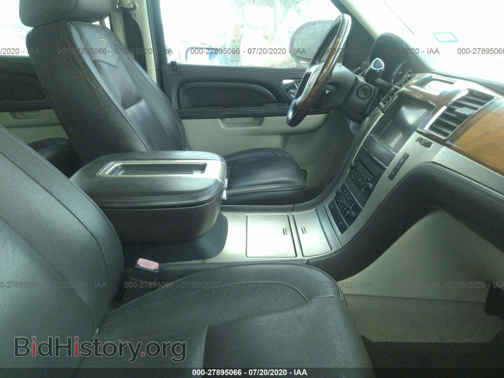 2011 CADILLAC ESCALADE - VIN: 1GYS4DEF5BR115560 - Фото 5
