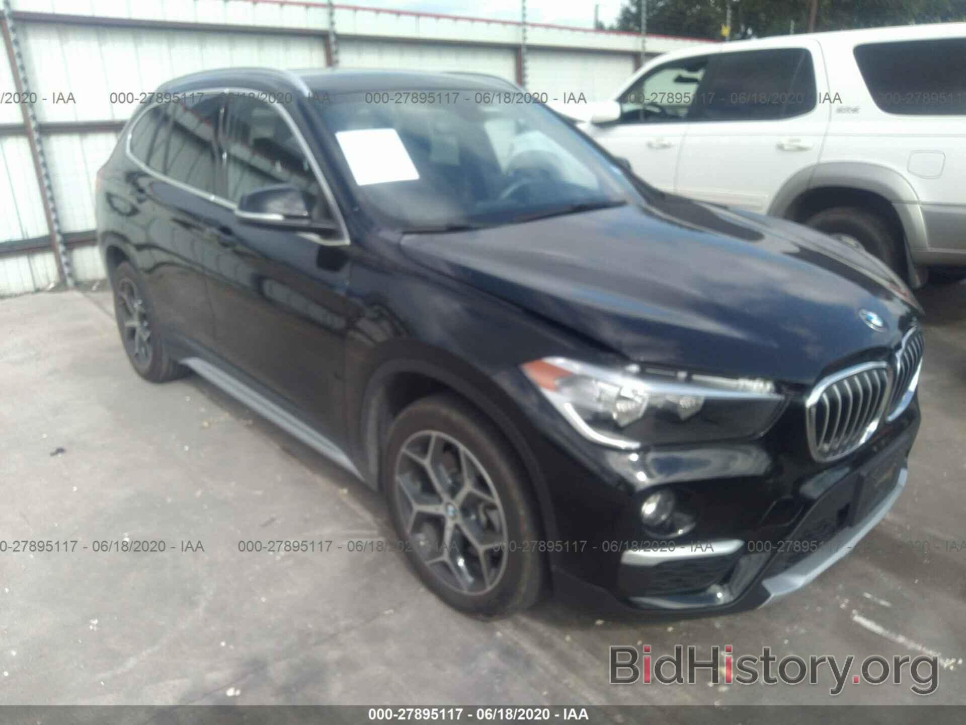 Фотография WBXHU7C37J5L09770 - BMW X1 2018