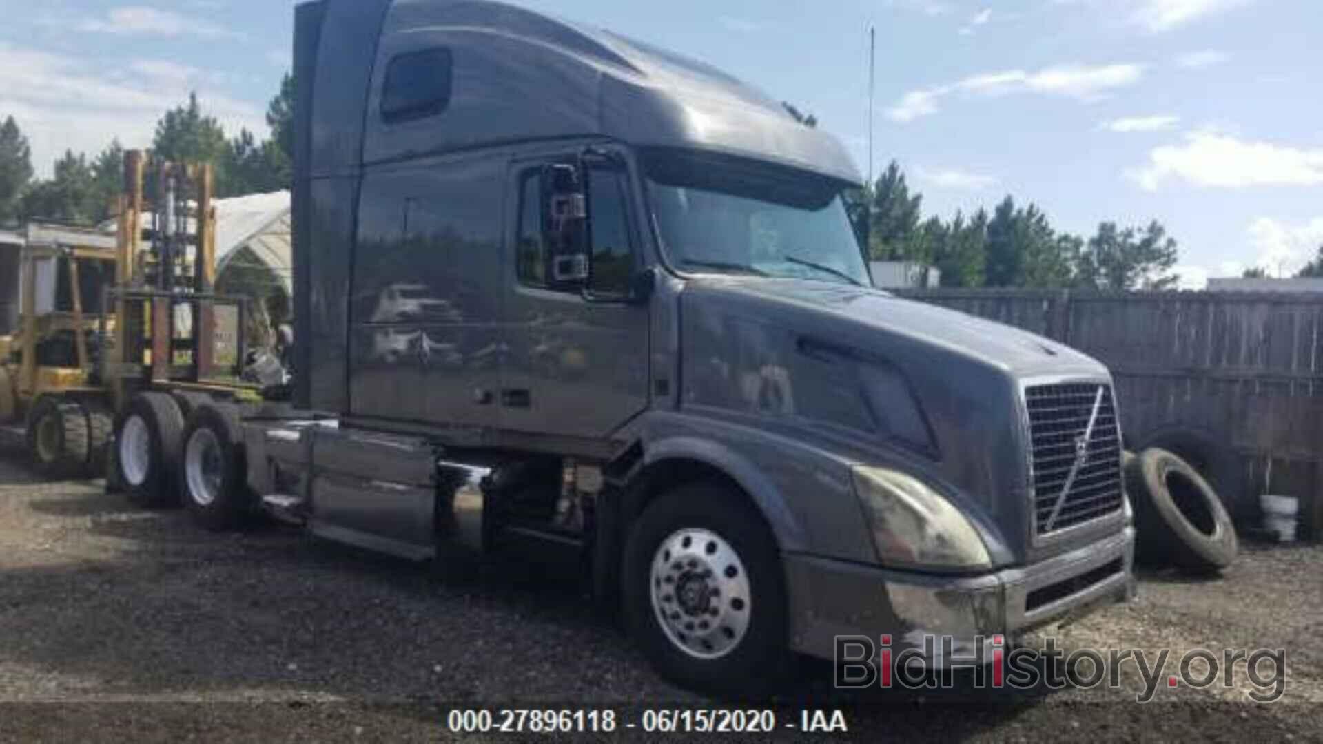 Photo 4V4NC9EH3FN918163 - VOLVO VN 2015