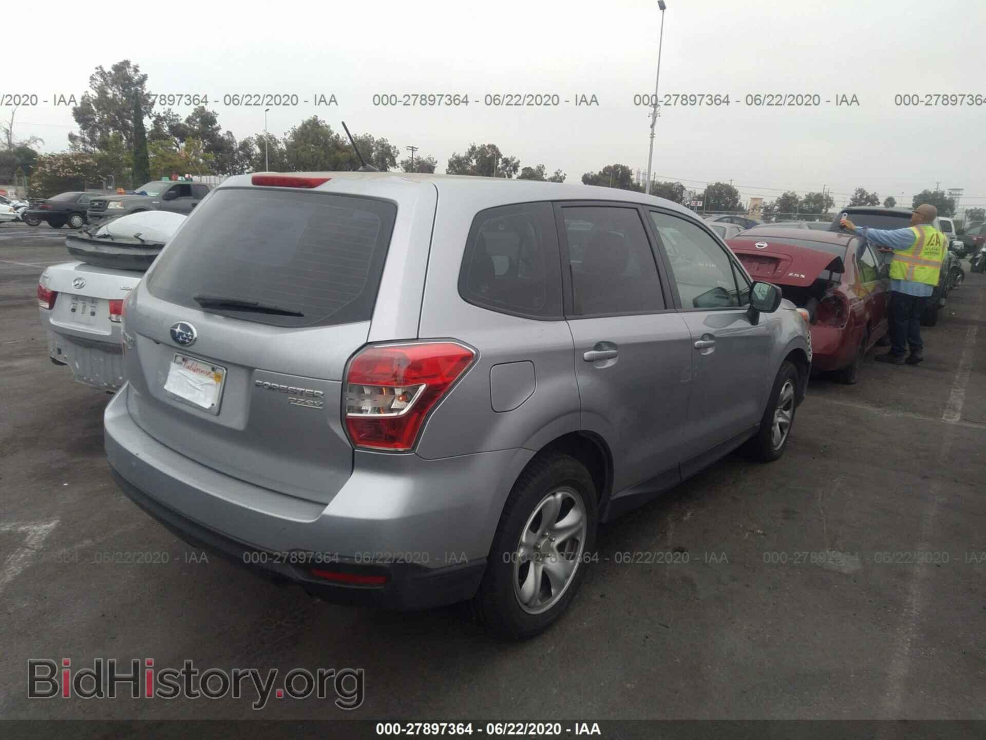 2015 SUBARU FORESTER - VIN: JF2SJAAC3FH472581 - Фото 4
