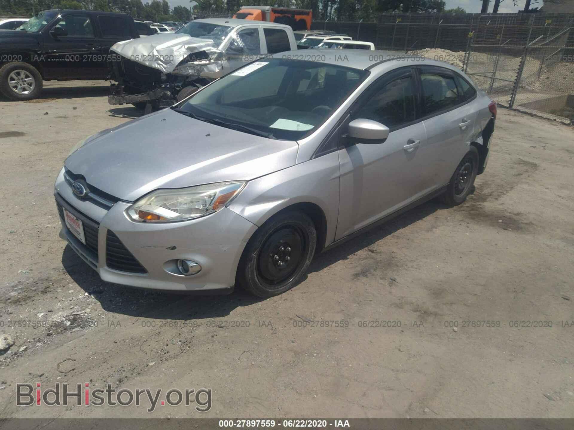 2012 FORD FOCUS - VIN: 1FAHP3F27CL211942 - Фото 2