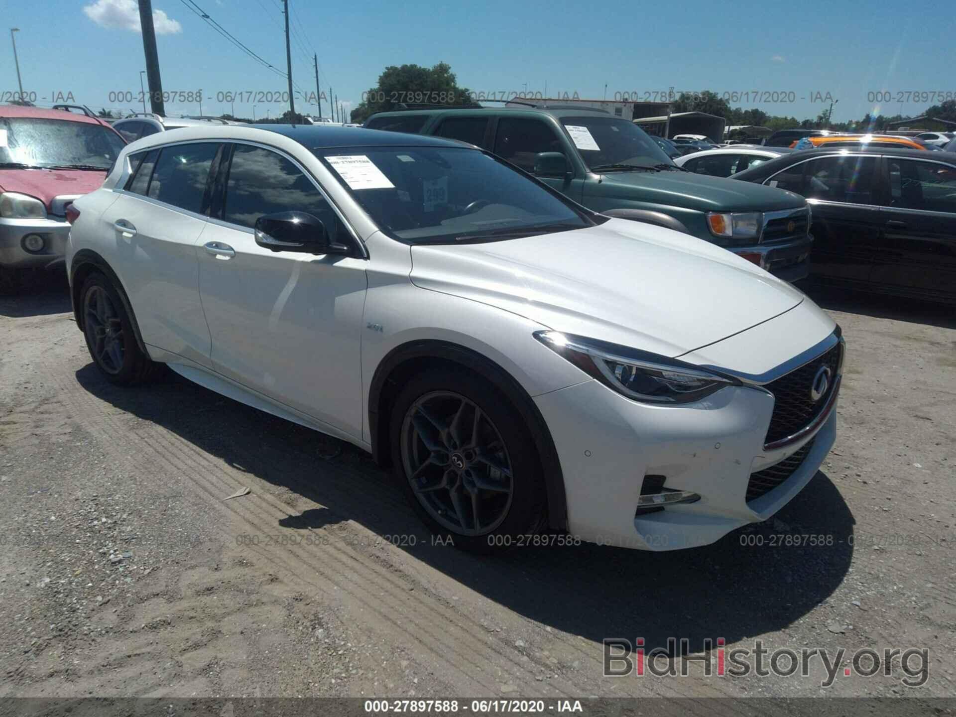 Photo SJKCH5CP5JA054849 - INFINITI QX30 2018