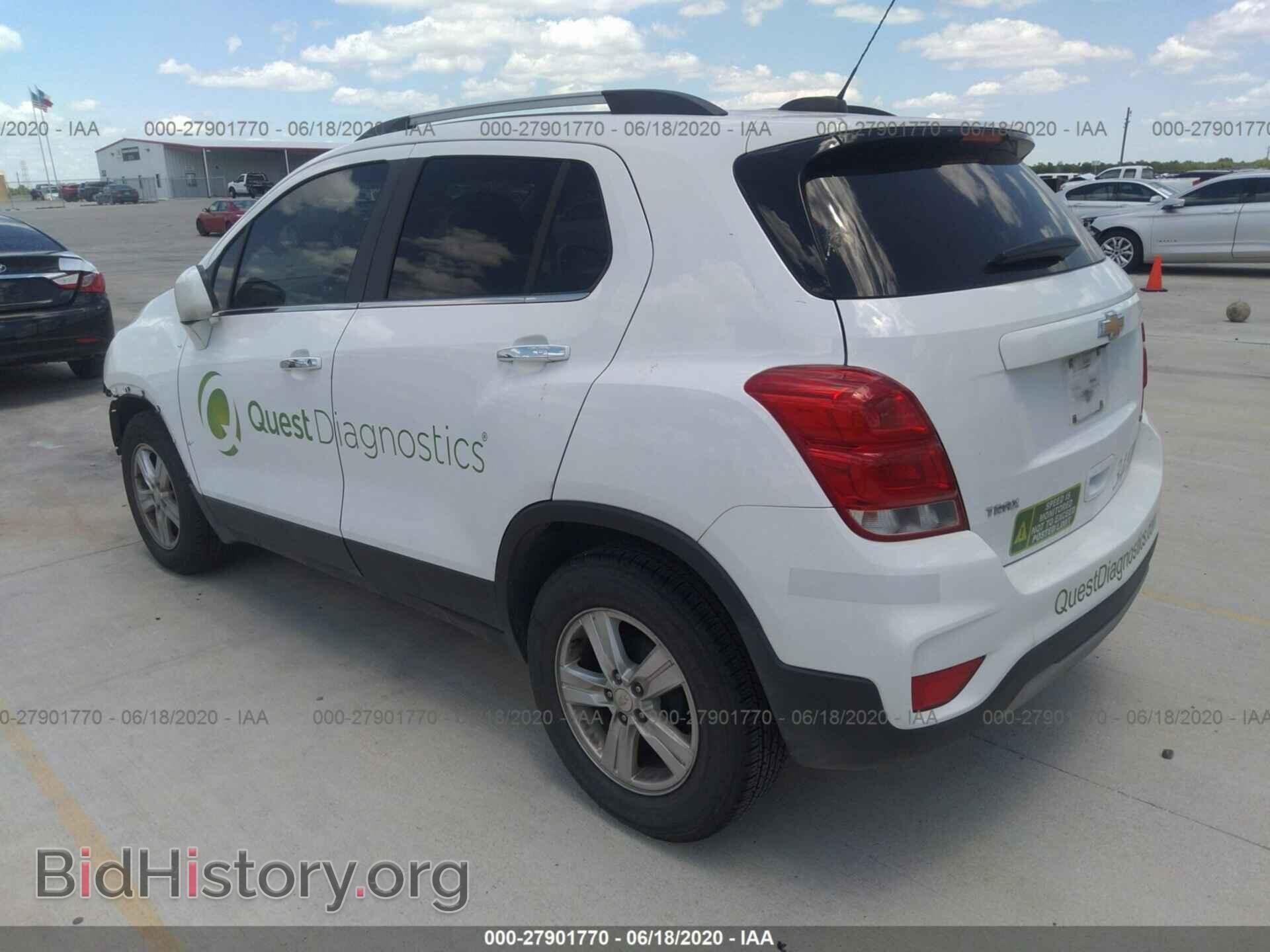2017 CHEVROLET TRAX - VIN: 3GNCJLSB4HL189302 - Фото 3