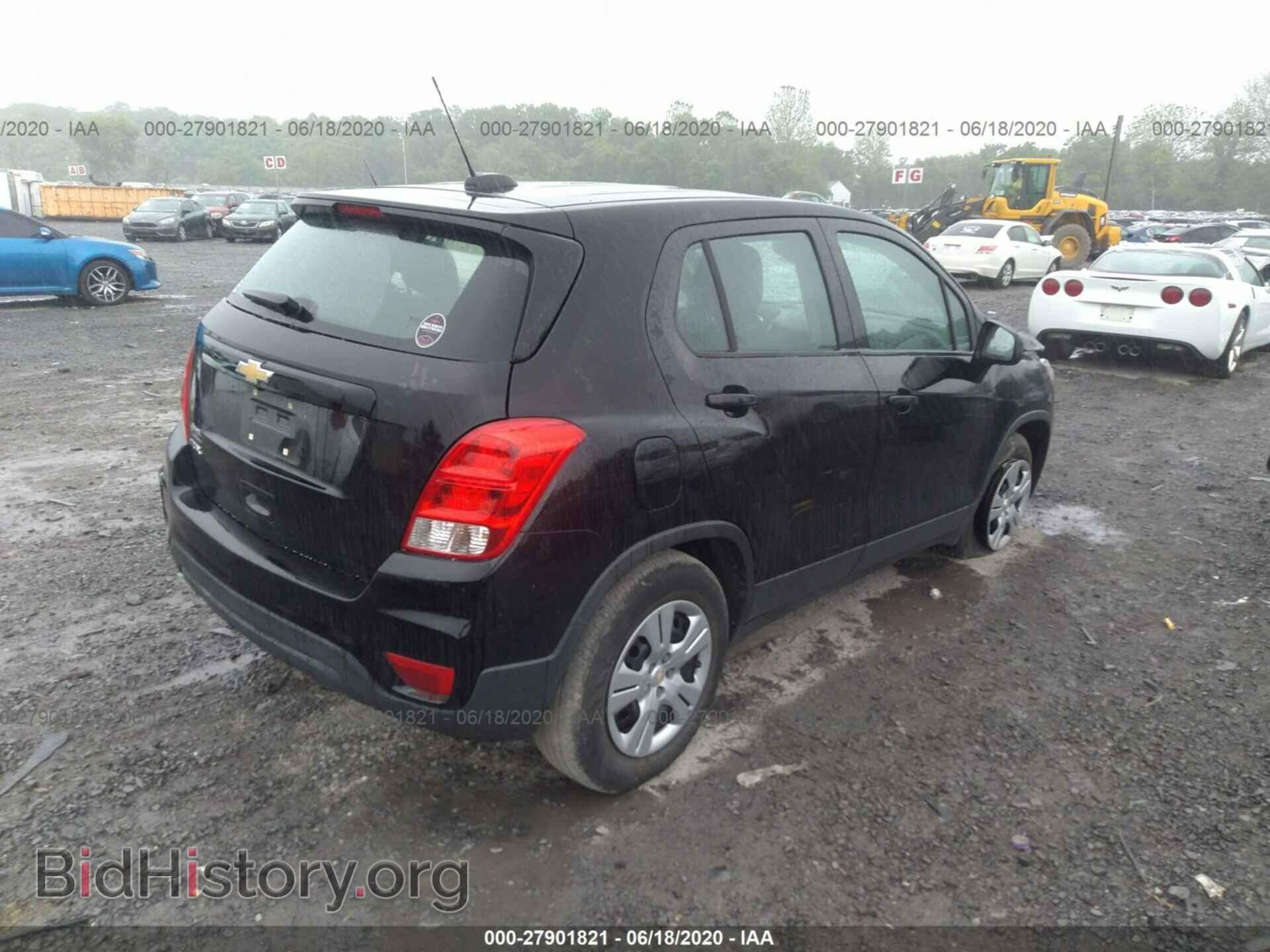 2017 CHEVROLET TRAX - VIN: 3GNCJKSBXHL189220 - Фото 4
