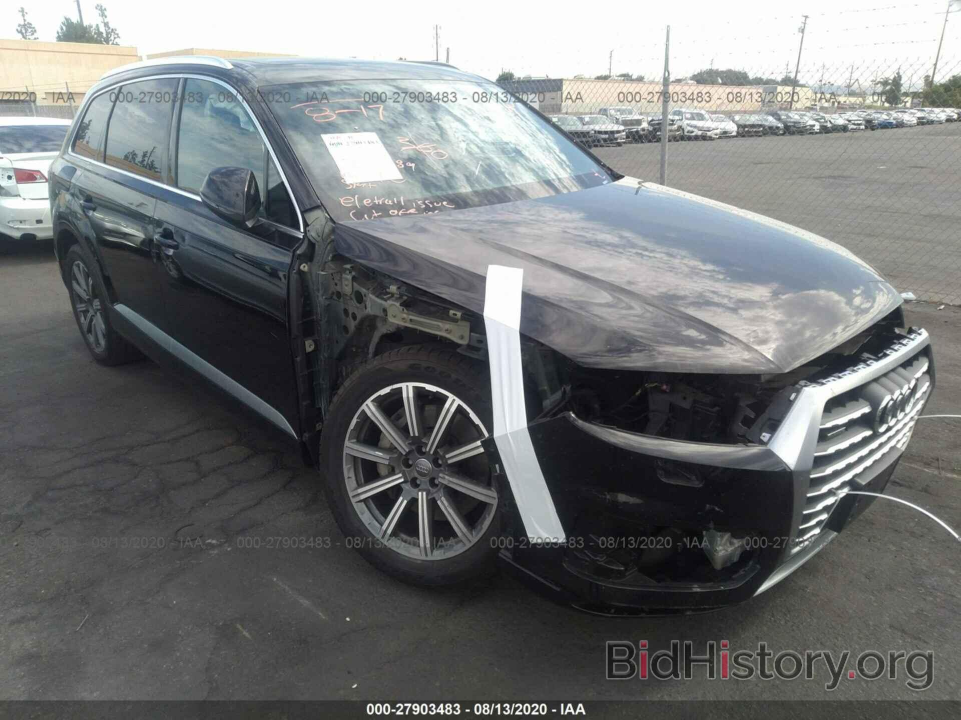 Photo WA1LHAF75JD016182 - AUDI Q7 2018