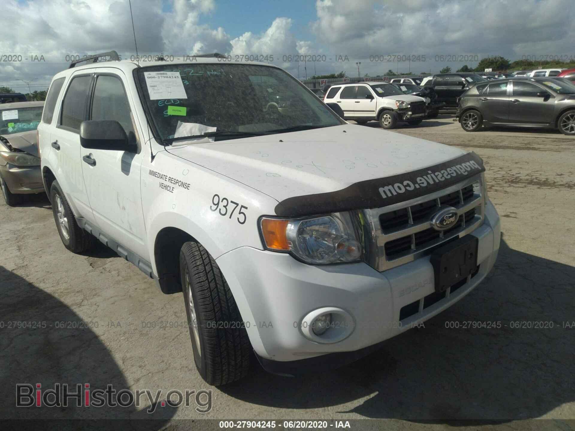 Фотография 1FMCU0D76CKC29375 - FORD ESCAPE 2012