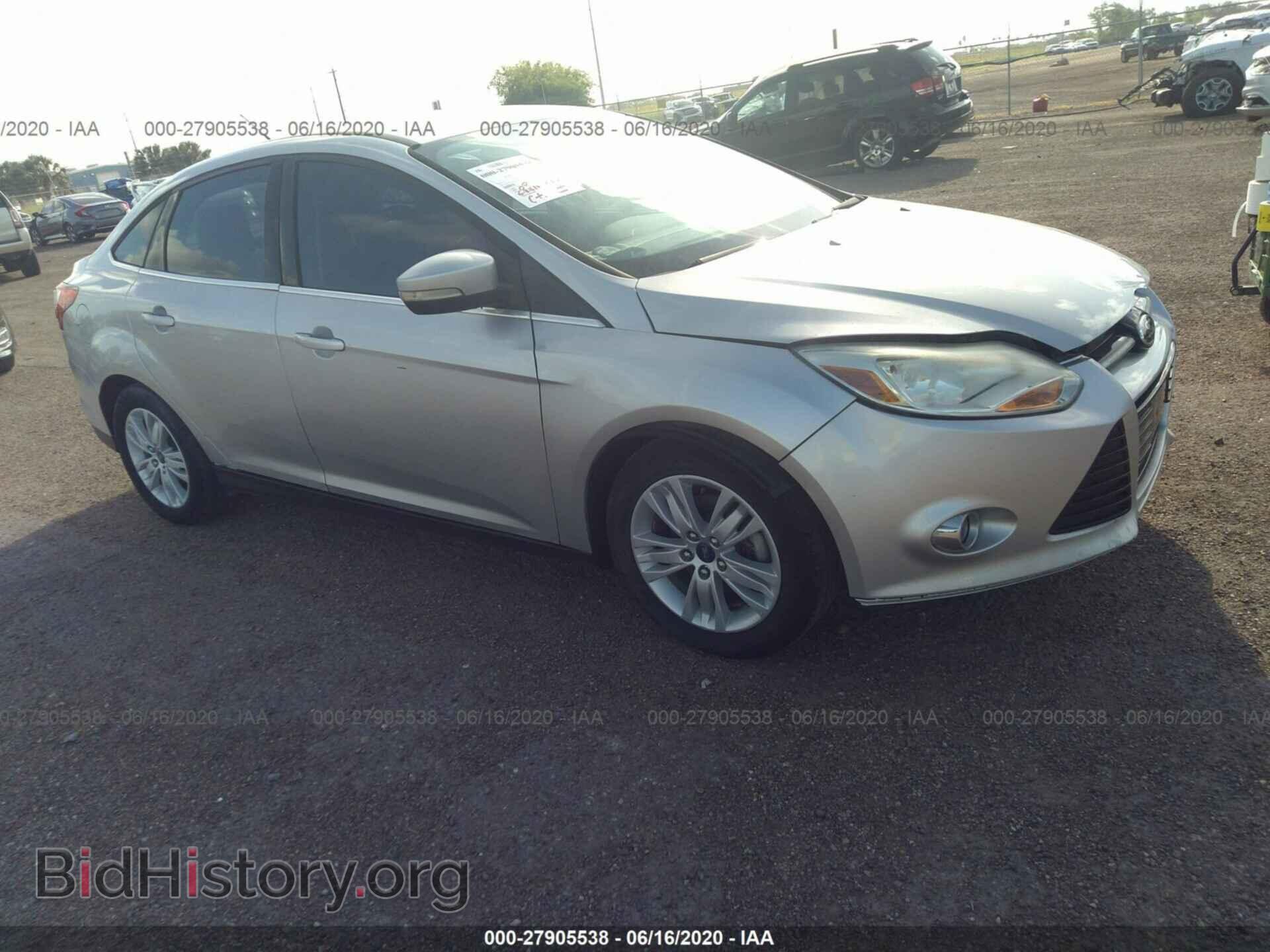 Photo  - FORD FOCUS 2012