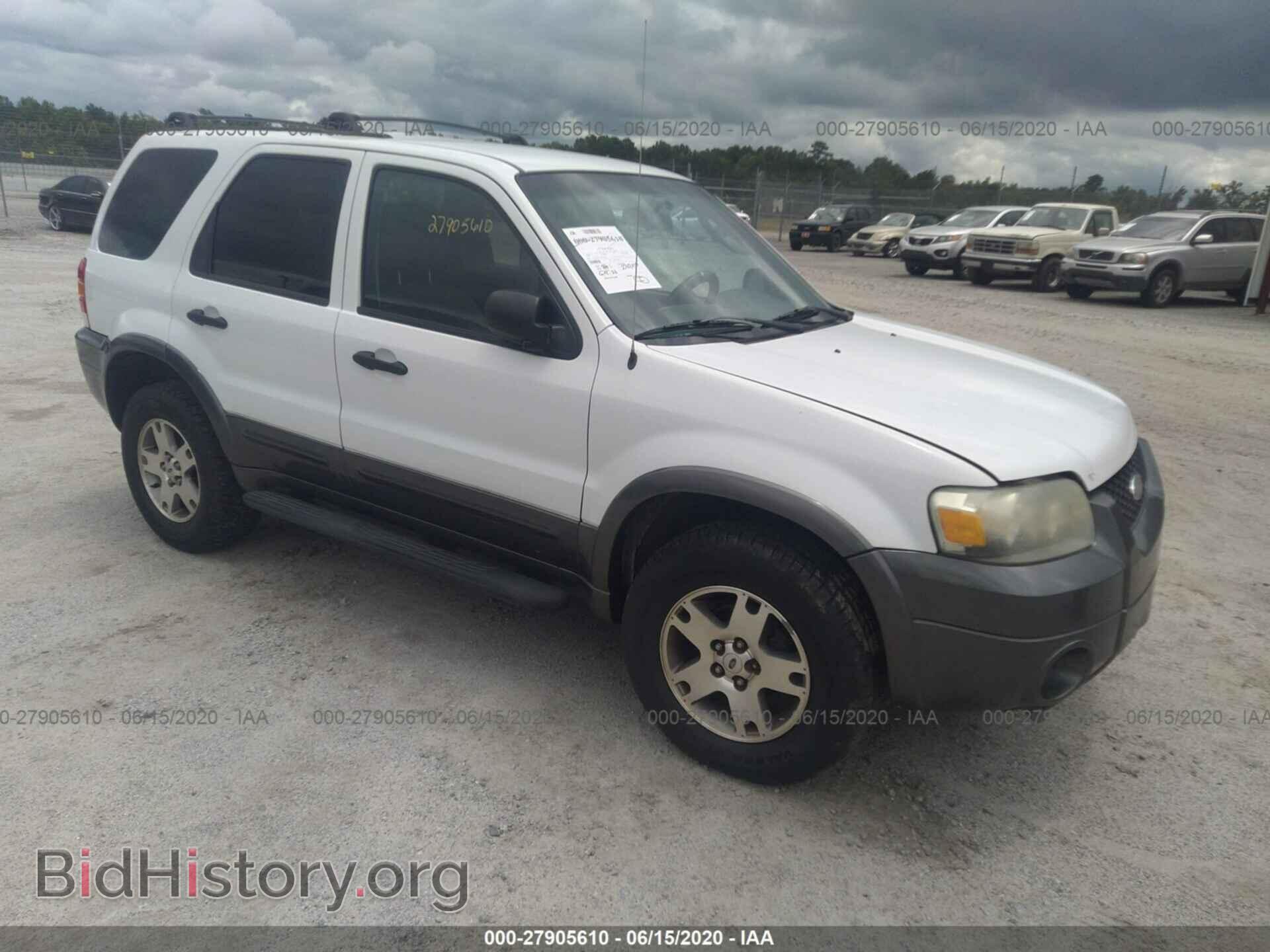 Photo  - FORD ESCAPE 2005