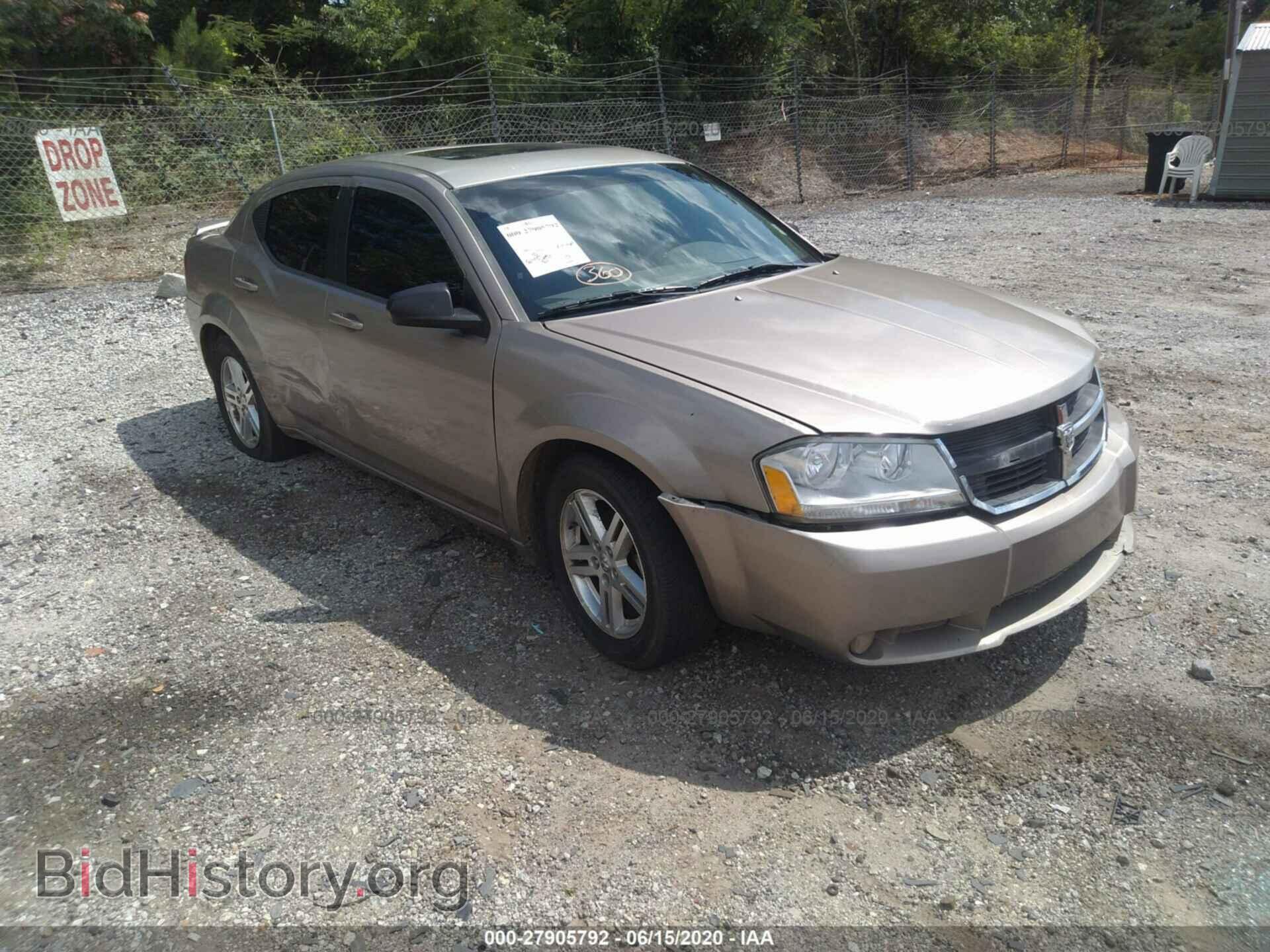 Photo  - DODGE AVENGER 2009