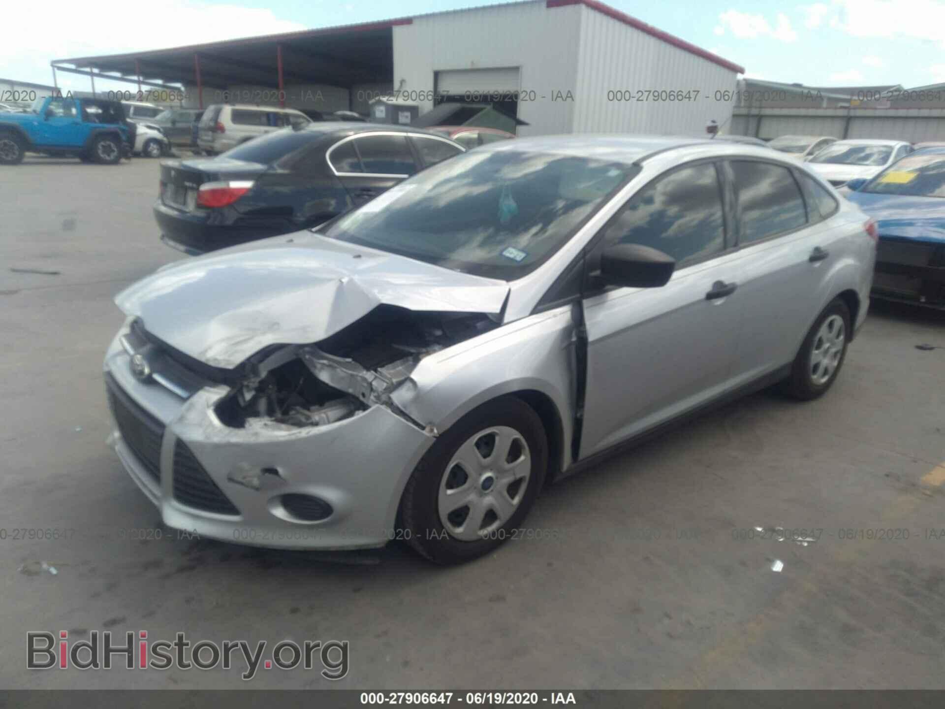 2013 FORD FOCUS - VIN: 1FADP3E24DL106938 - Photo 2