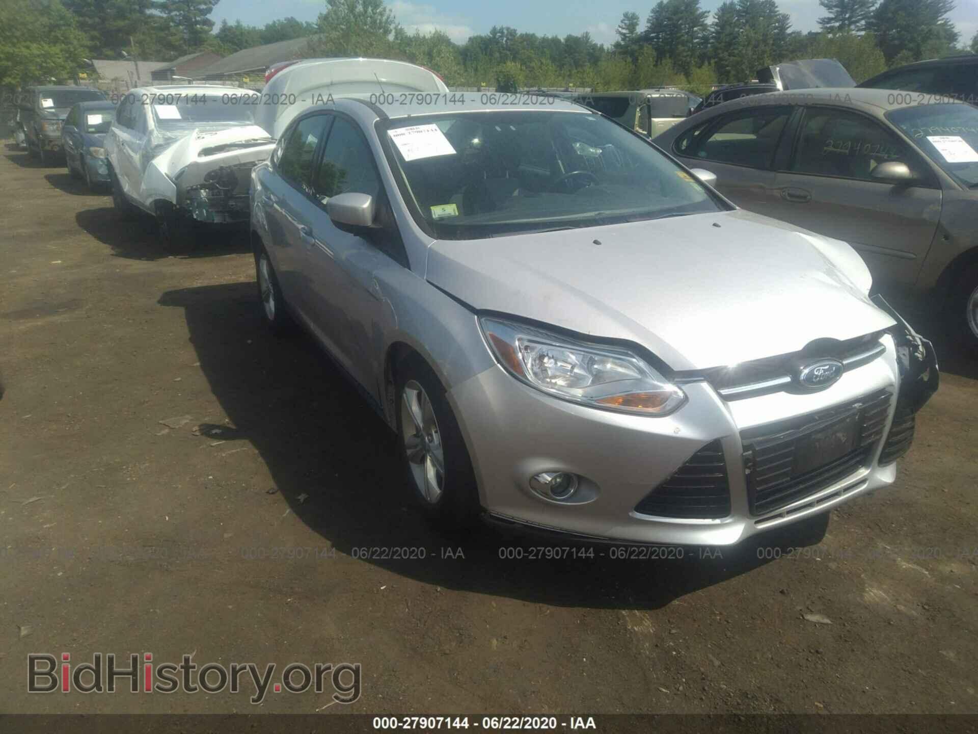 Photo 1FAHP3F21CL441427 - FORD FOCUS 2012
