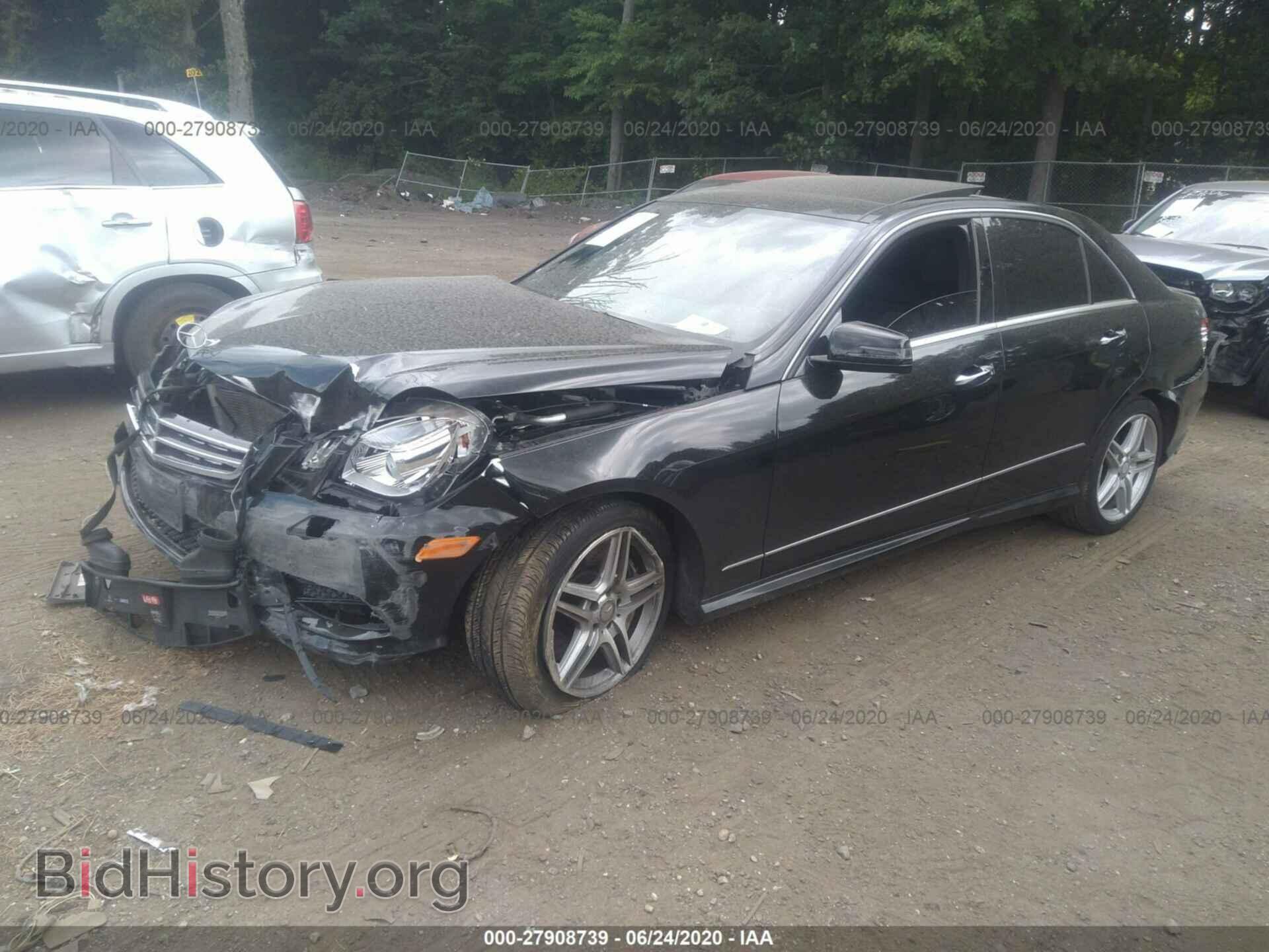 2013 MERCEDES-BENZ E-CLASS - VIN: WDDHF9BB9DA677302 - Фото 2