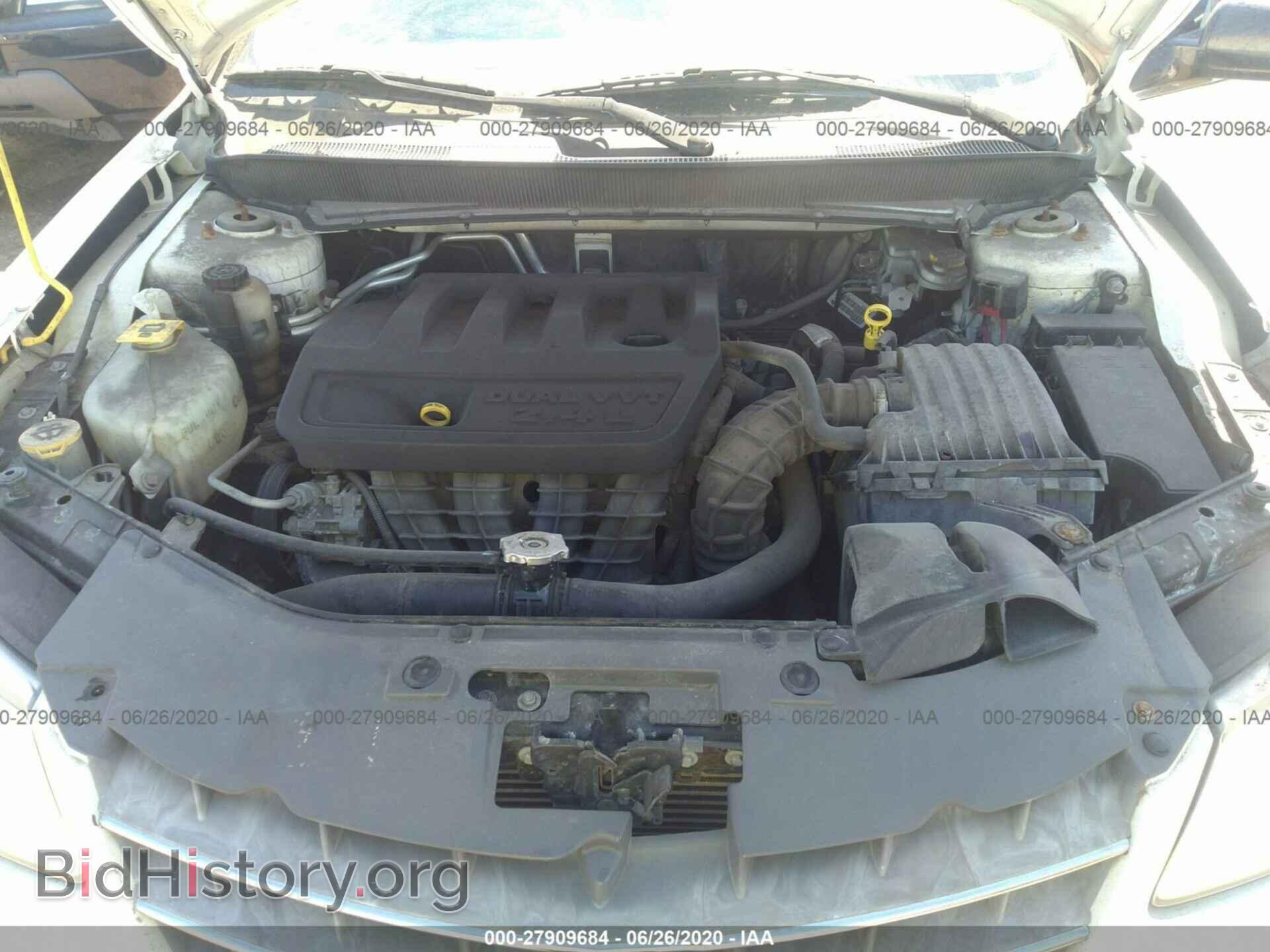 2010 CHRYSLER SEBRING - VIN: 1C3CC4FB3AN123630 - Фото 10