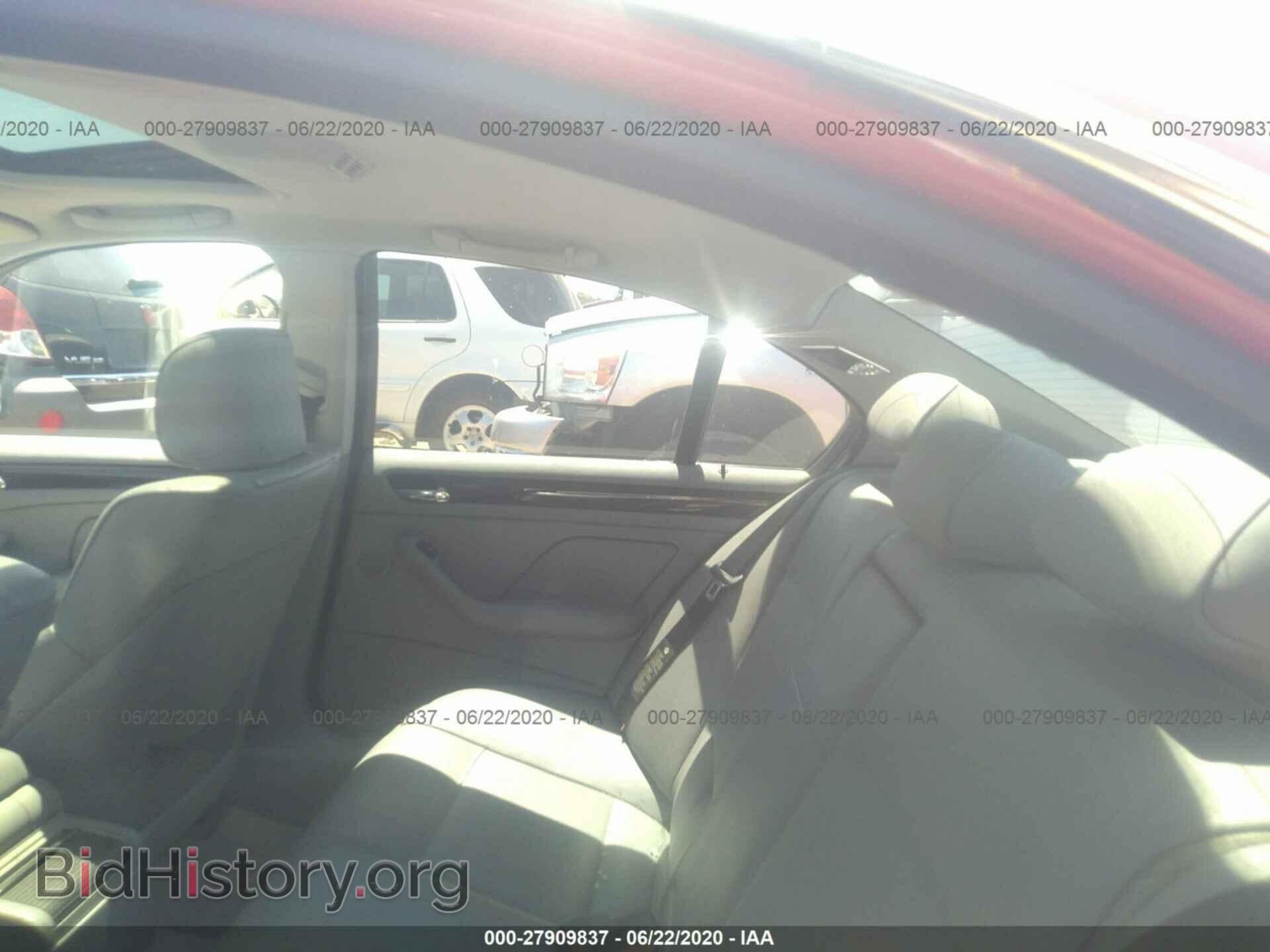 2003 BMW 330 - VIN: WBAEV53473KM32321 - Photo 8