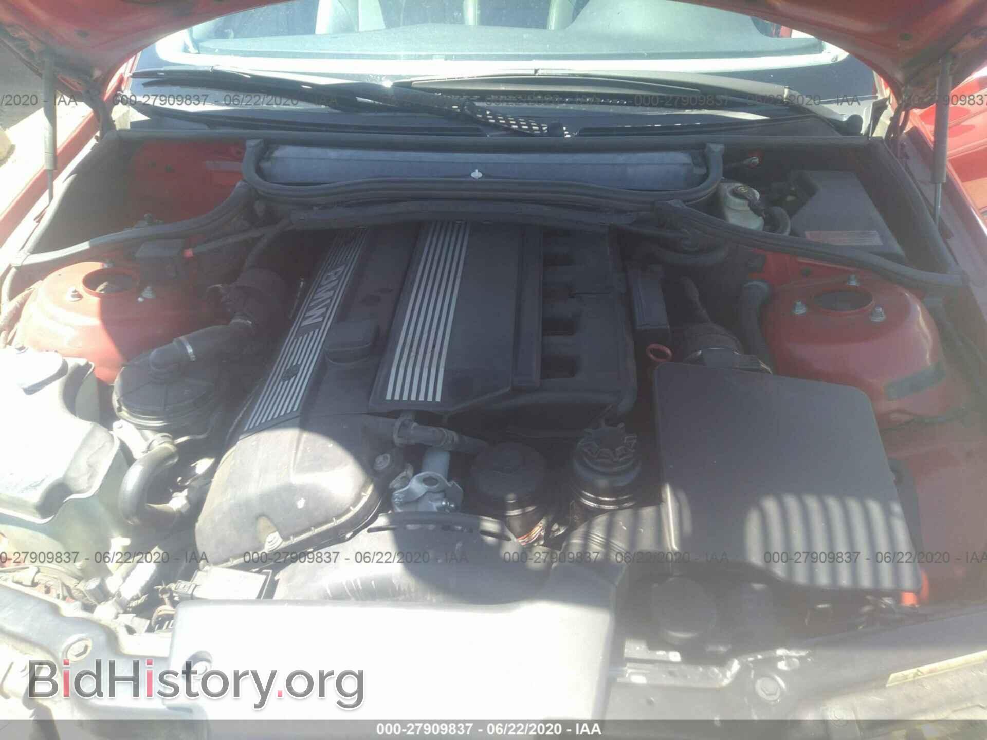 2003 BMW 330 - VIN: WBAEV53473KM32321 - Photo 10