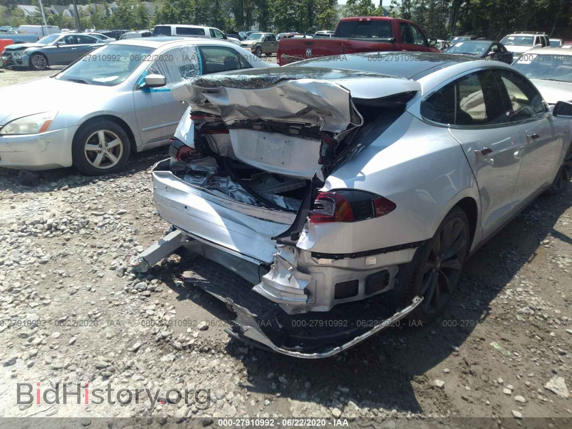 2015 TESLA MODEL S - VIN: 5YJSA4H4XFF084861 - Фото 6