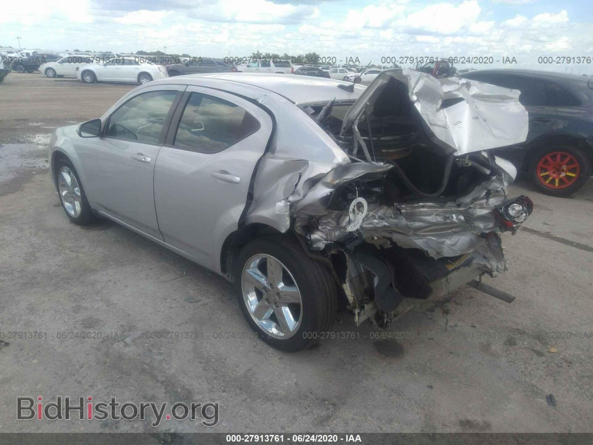 2011 DODGE AVENGER - VIN: 1B3BD2FB1BN573840 - Photo 3