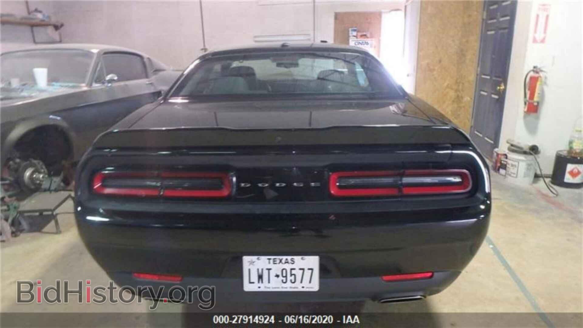 2019 DODGE CHALLENGER - VIN: 2C3CDZAG1KH629562 - Фото 8