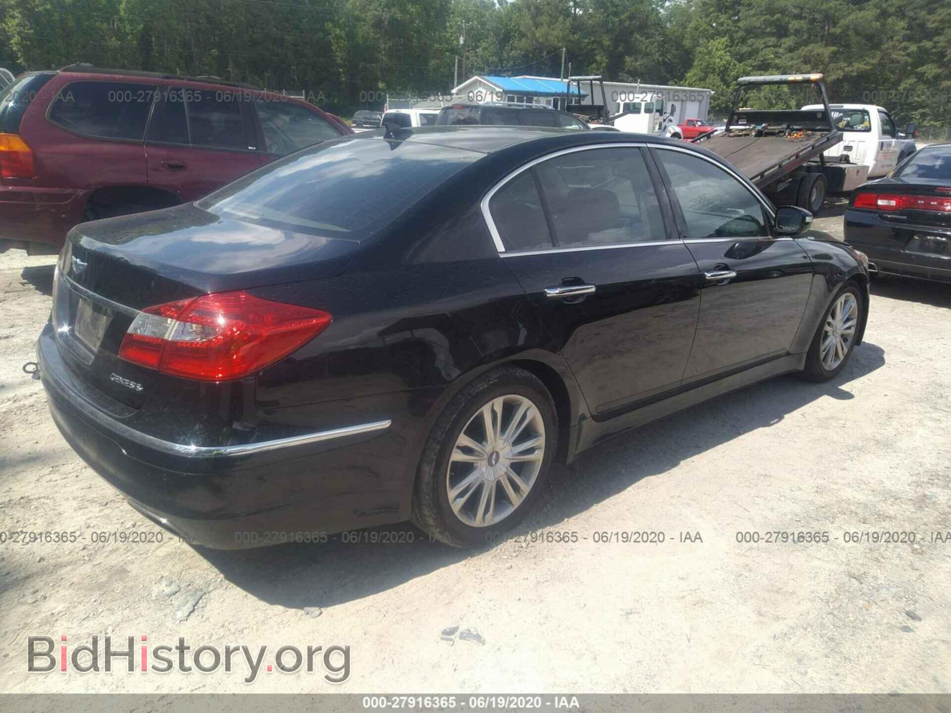 2013 HYUNDAI GENESIS - VIN: KMHGC4DD7DU256155 - Фото 4