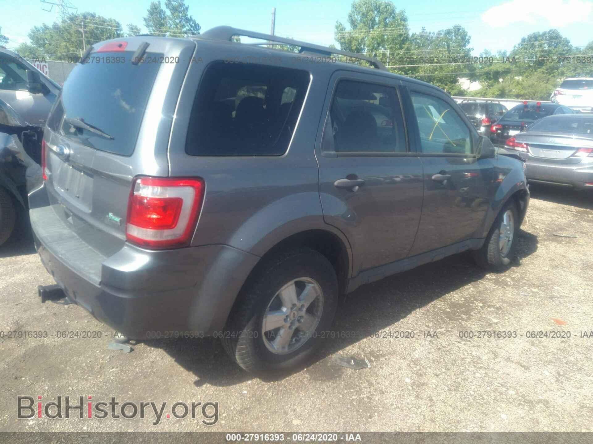 2011 FORD ESCAPE - VIN: 1FMCU0DG7BKA13596 - Photo 4