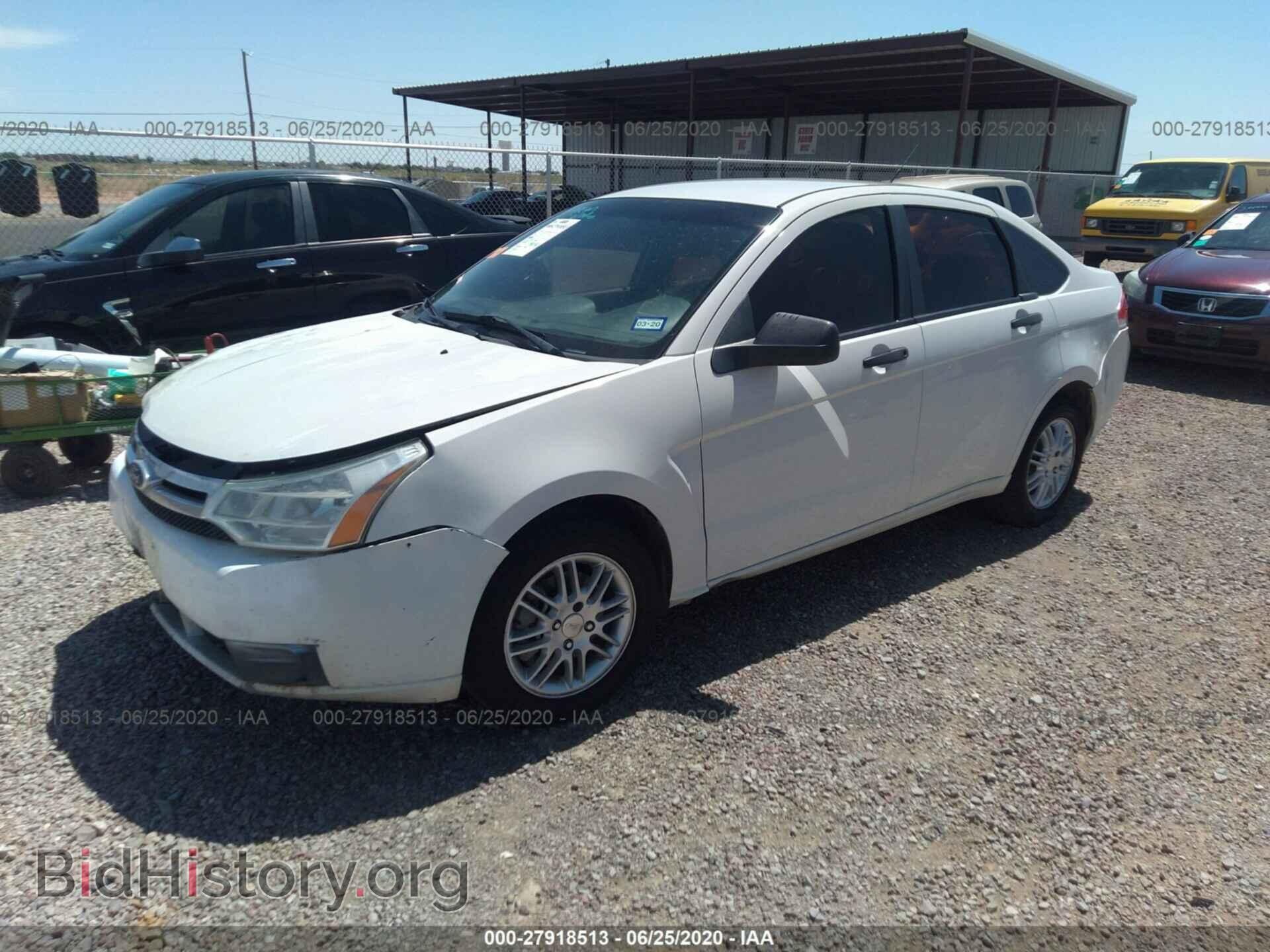 2011 FORD FOCUS - VIN: 1FAHP3FN4BW152680 - Фото 2