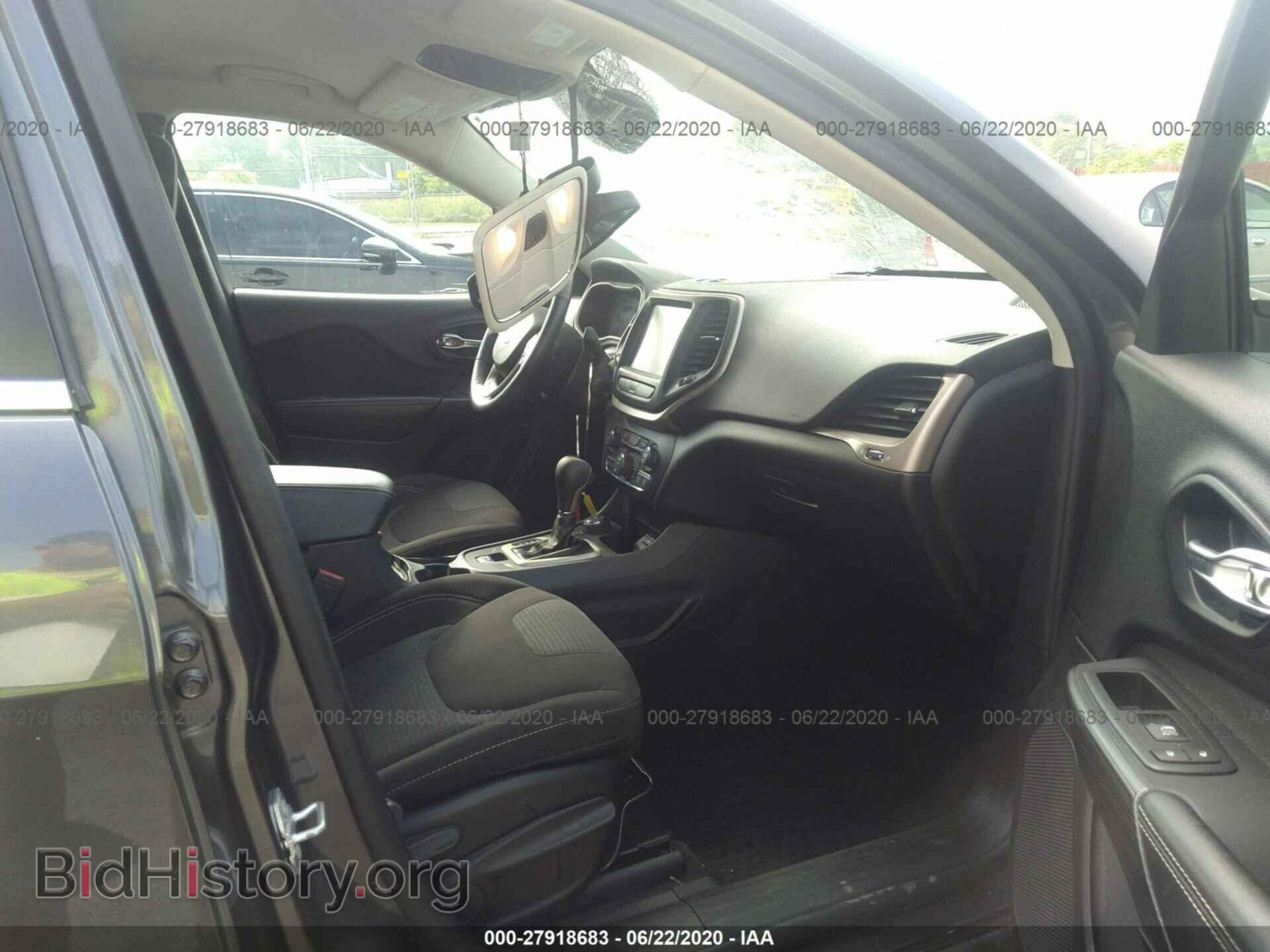 2016 JEEP CHEROKEE - VIN: 1C4PJMCS5GW131576 - Photo 5