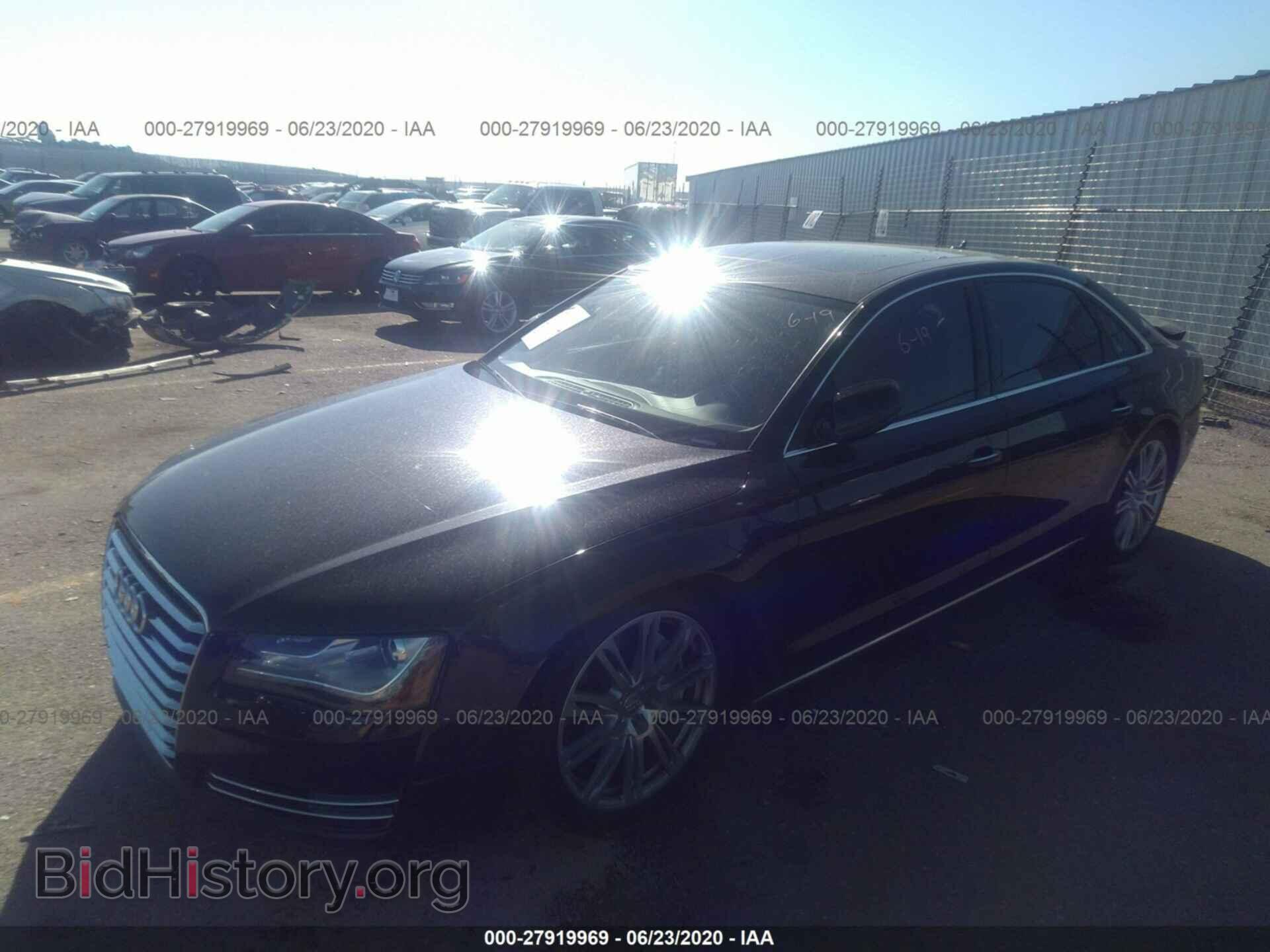 2011 AUDI A8 L - VIN: WAURVAFD8BN019455 - Фото 2