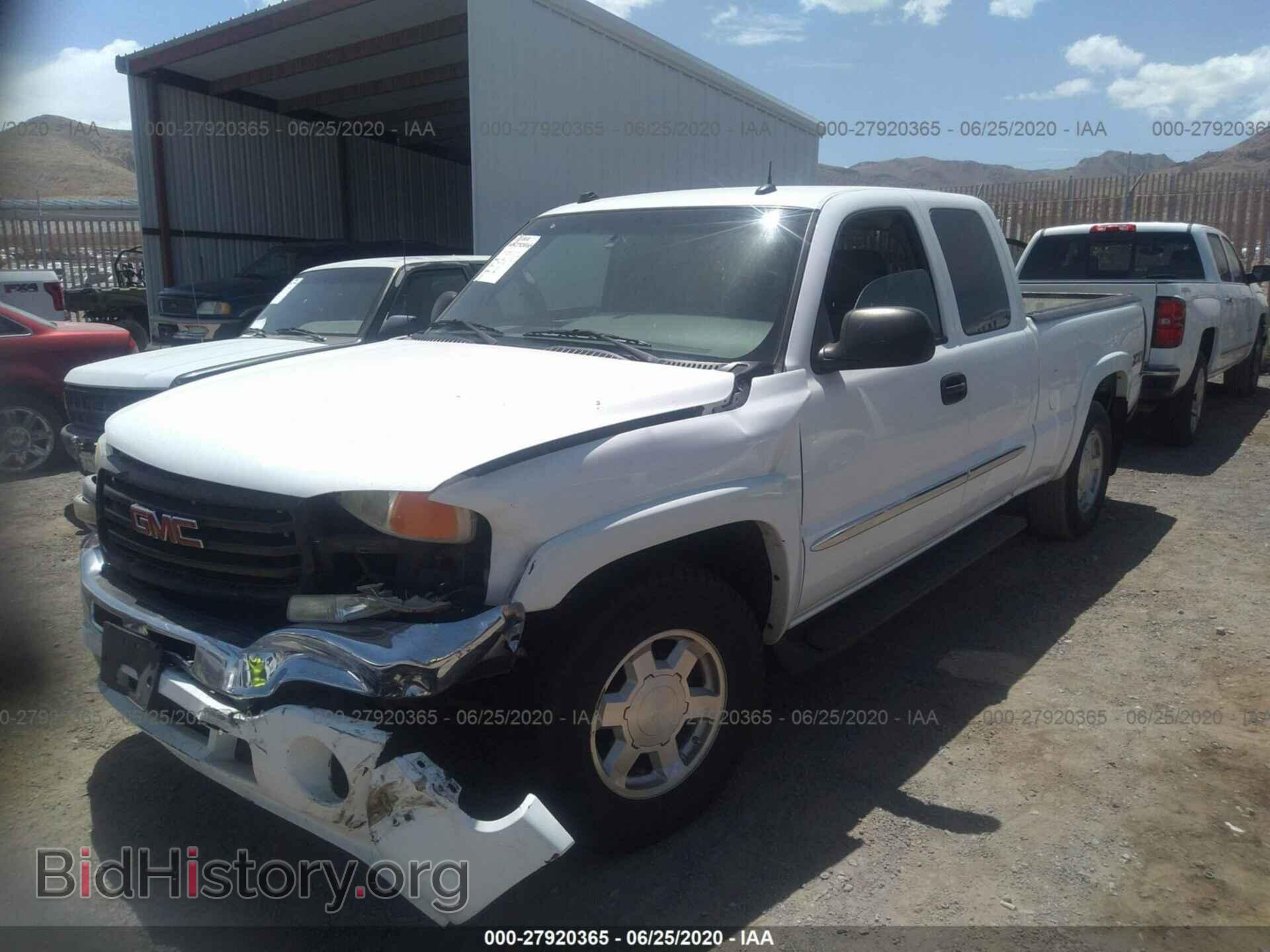2004 GMC NEW SIERRA - VIN: 1GTEK19TX4E132095 - Фото 2