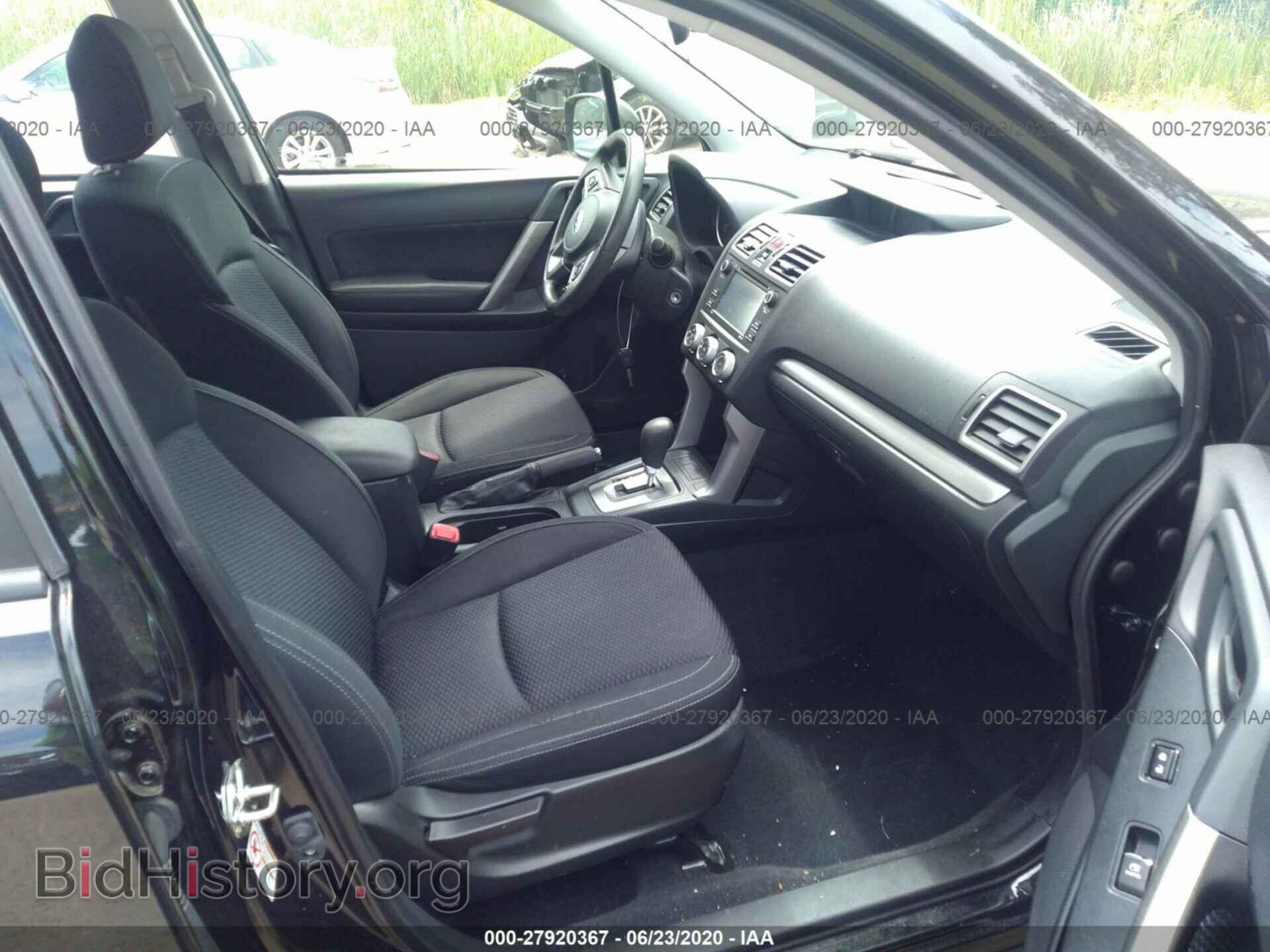 2017 SUBARU FORESTER - VIN: JF2SJABC6HH437423 - Фото 5