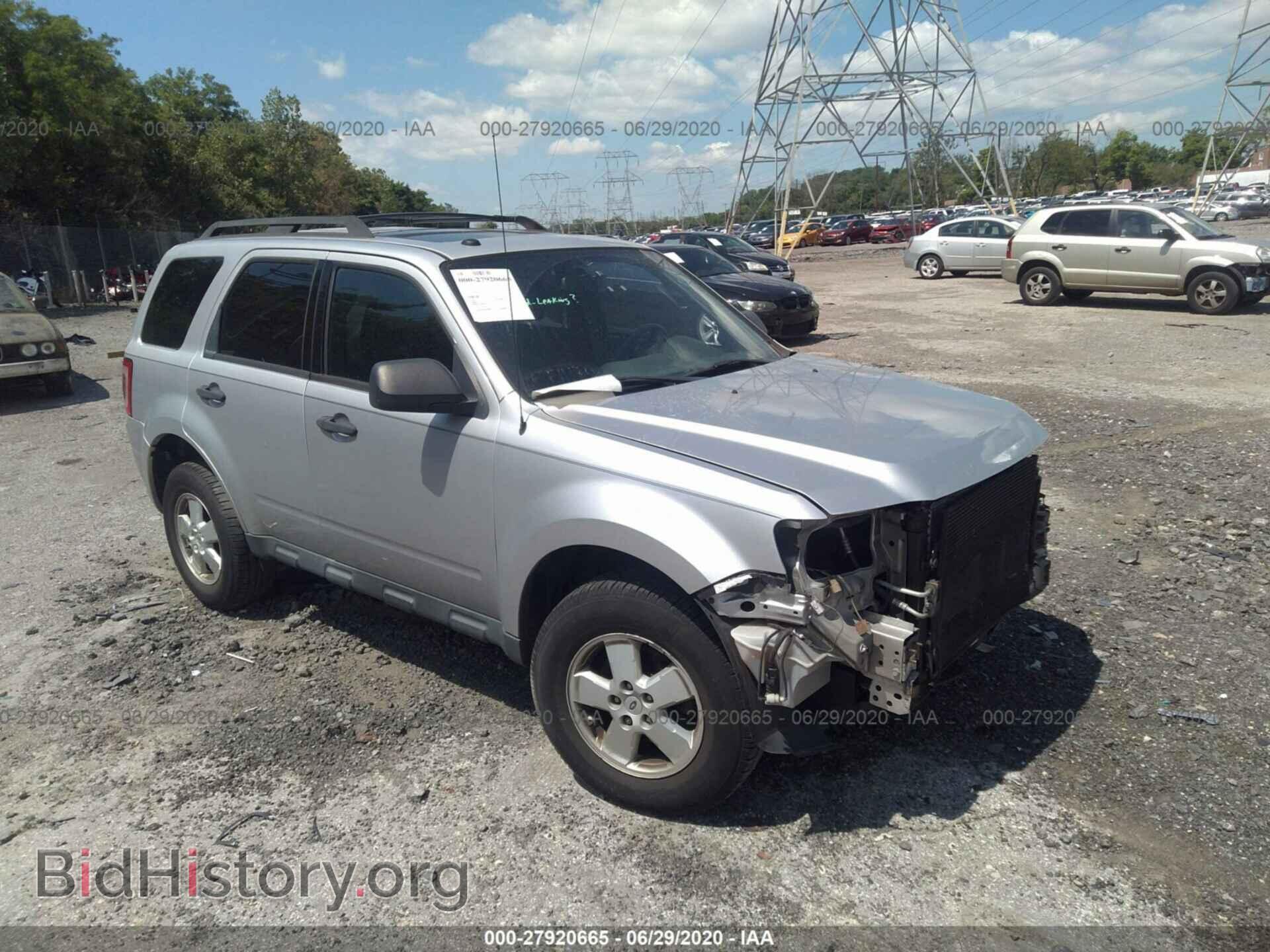 Фотография 1FMCU0DGXCKA70585 - FORD ESCAPE 2012
