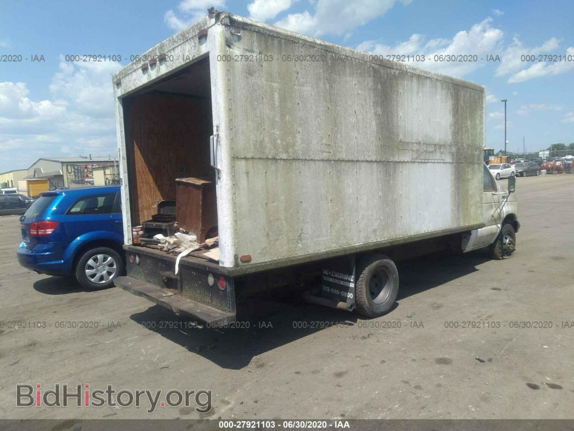 1994 FORD ECONOLINE - VIN: 1FDKE37HXRHA51443 - Фото 4