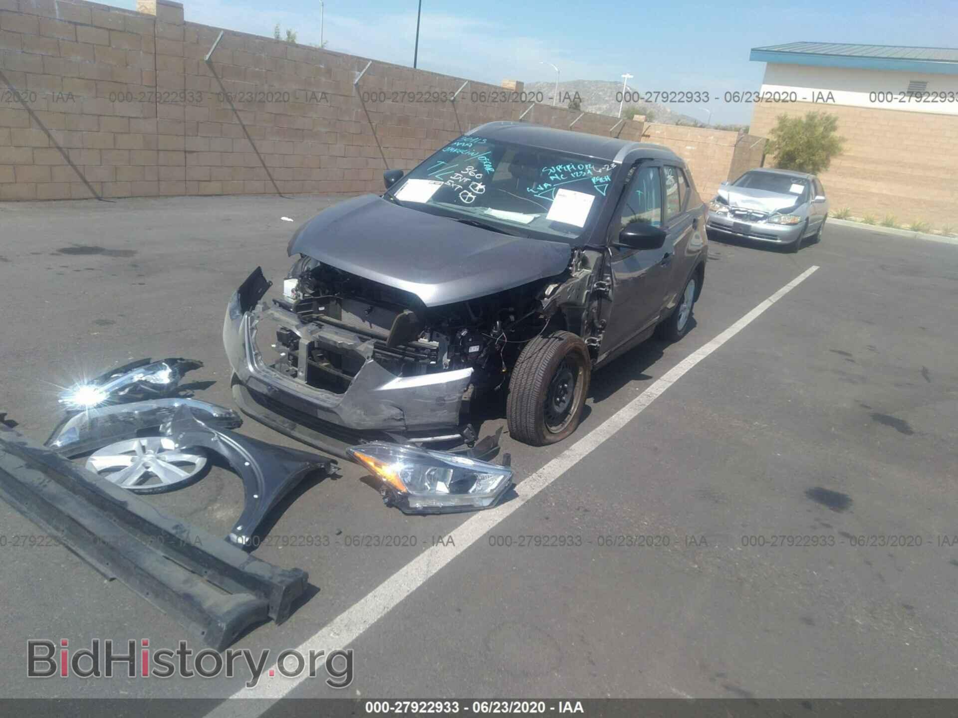 2019 NISSAN KICKS - VIN: 3N1CP5CU3KL498904 - Photo 2