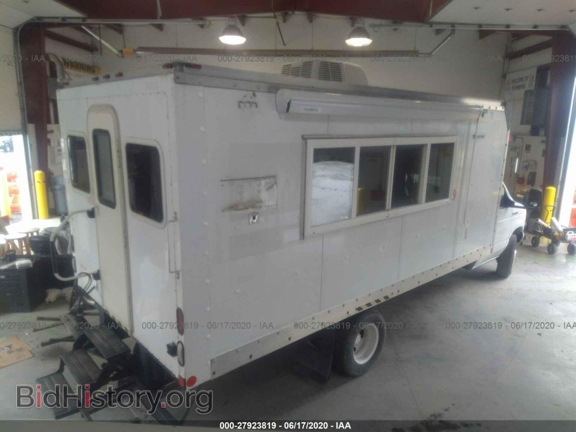 2006 FORD ECONOLINE - VIN: 1FDWE35L76DA17021 - Фото 4