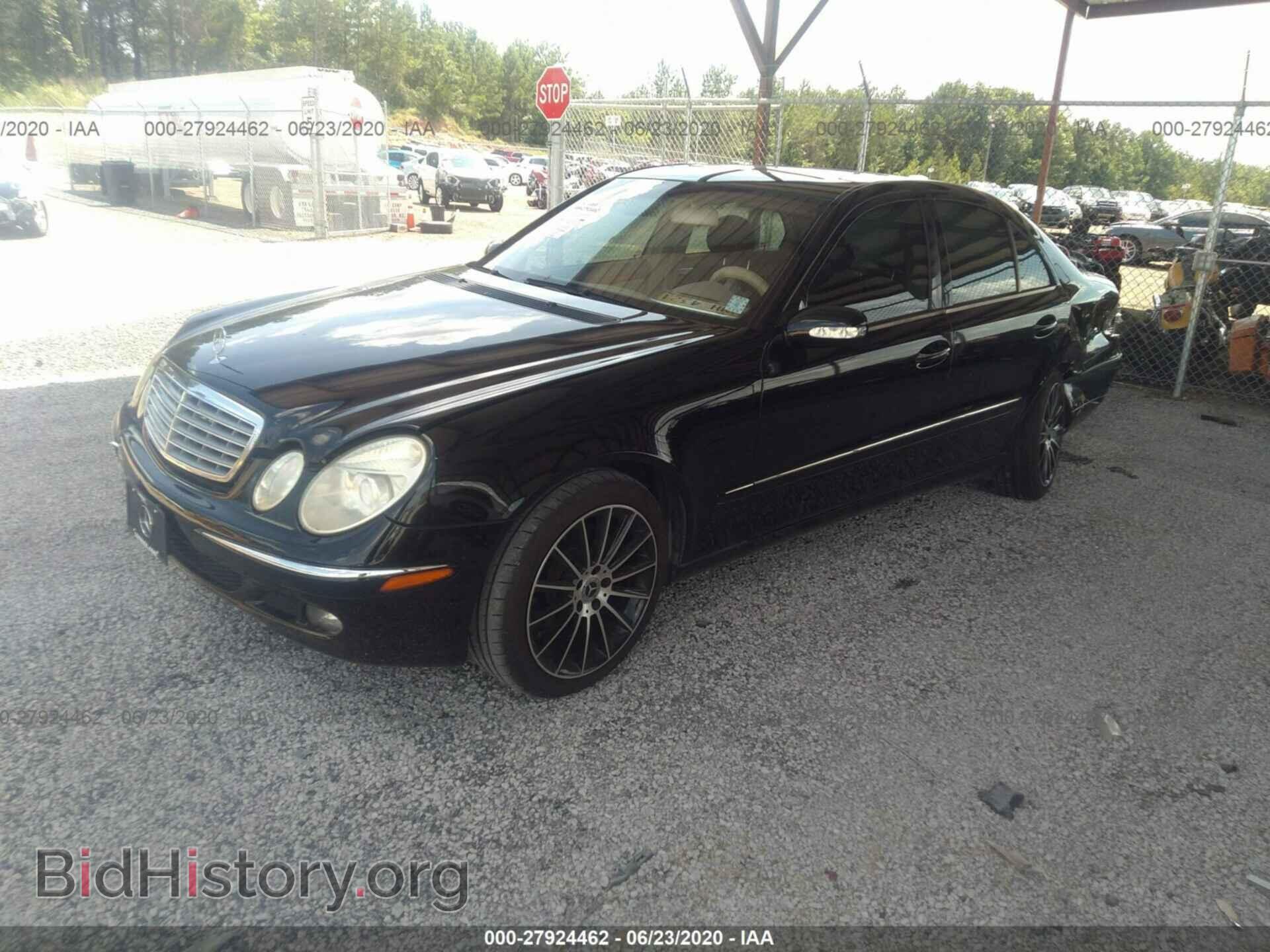 2005 MERCEDES-BENZ E-CLASS - VIN: WDBUF65JX5A689761 - Фото 2