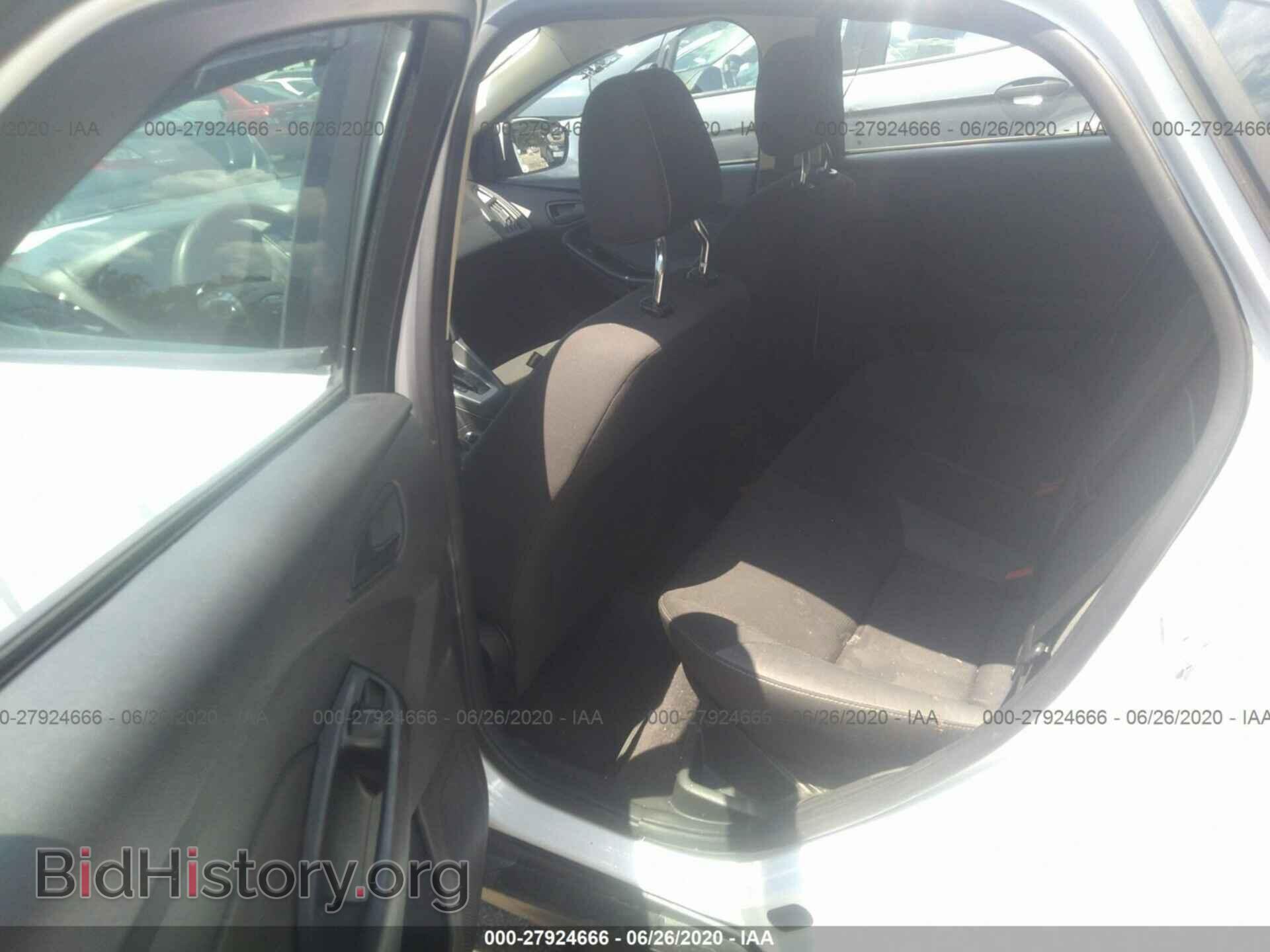 2012 FORD FOCUS - VIN: 1FAHP3F24CL275002 - Фото 8