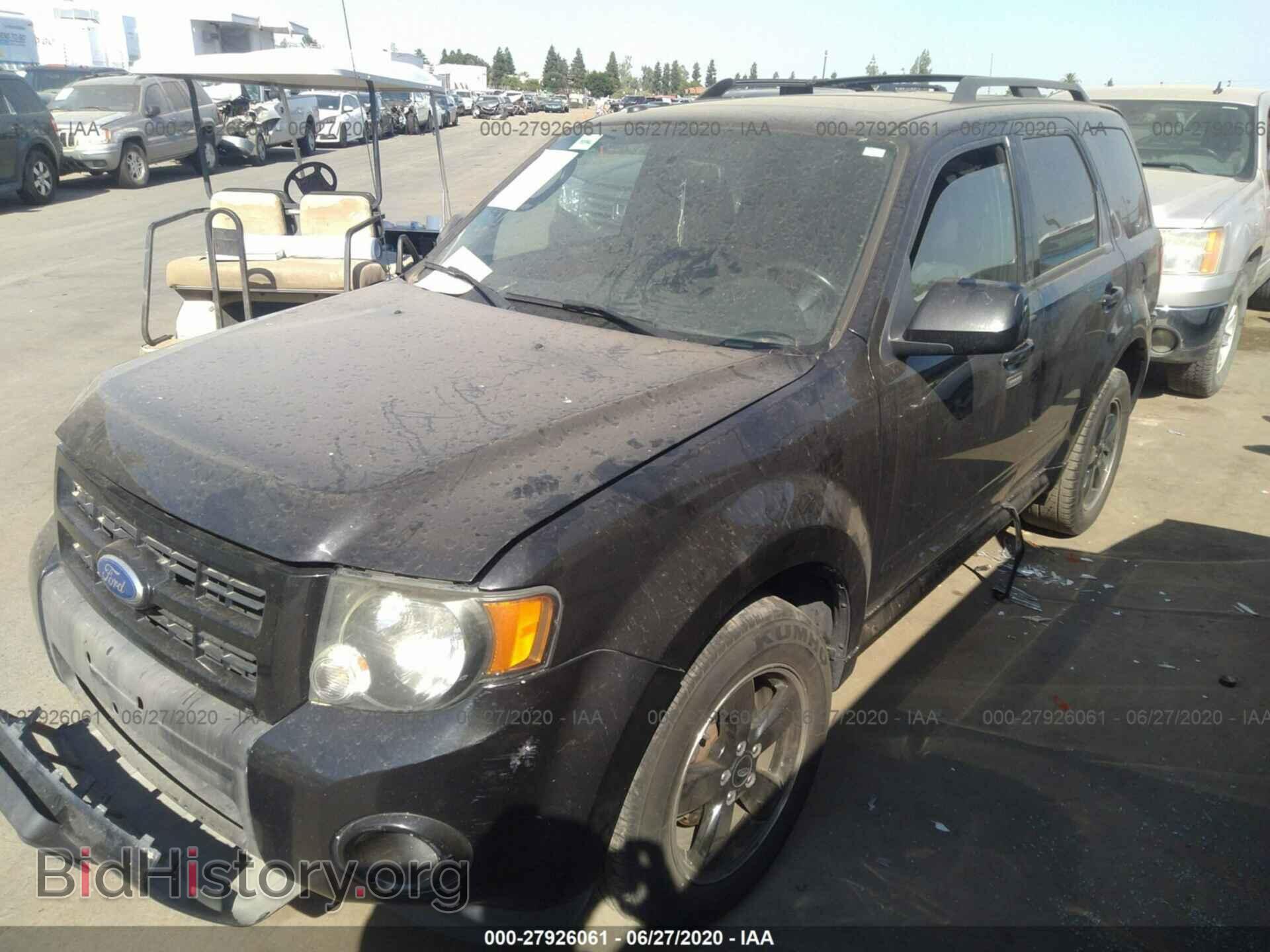 2011 FORD ESCAPE - VIN: 1FMCU0D76BKC17595 - Photo 2