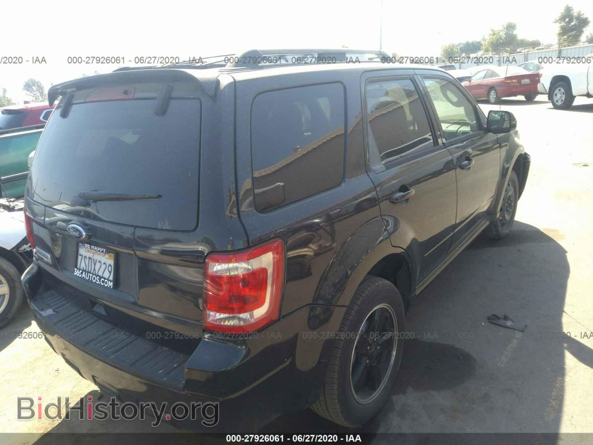 2011 FORD ESCAPE - VIN: 1FMCU0D76BKC17595 - Photo 4