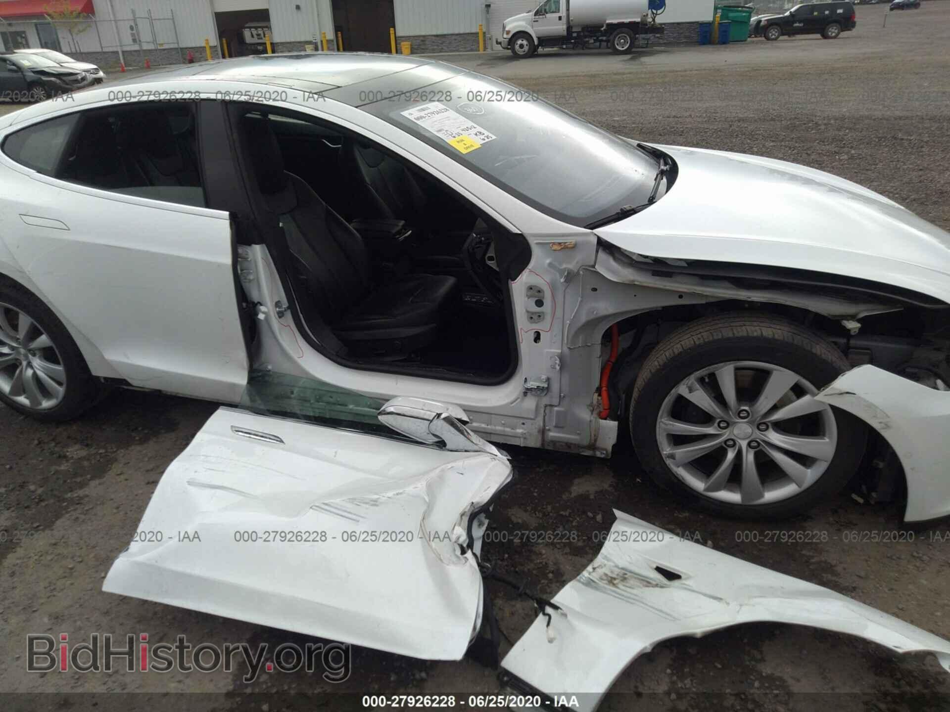 2015 TESLA MODEL S - VIN: 5YJSA1H2XFFP78382 - Фото 6