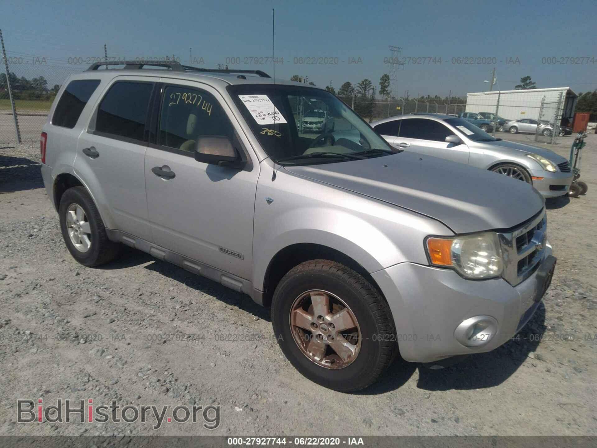 Фотография 1FMCU93108KA46272 - FORD ESCAPE 2008