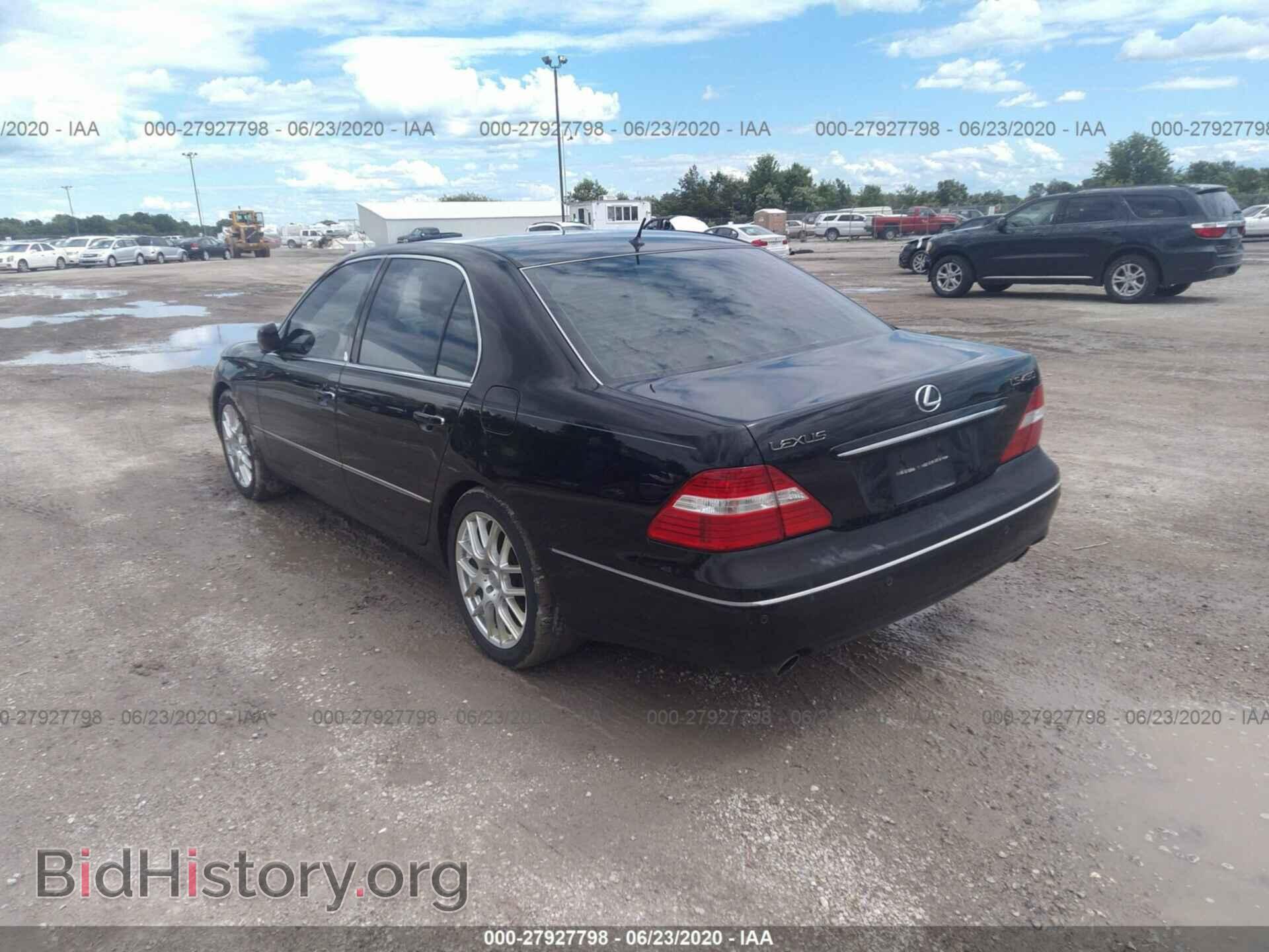 2004 LEXUS LS - VIN: JTHBN36F740142437 - Фото 3