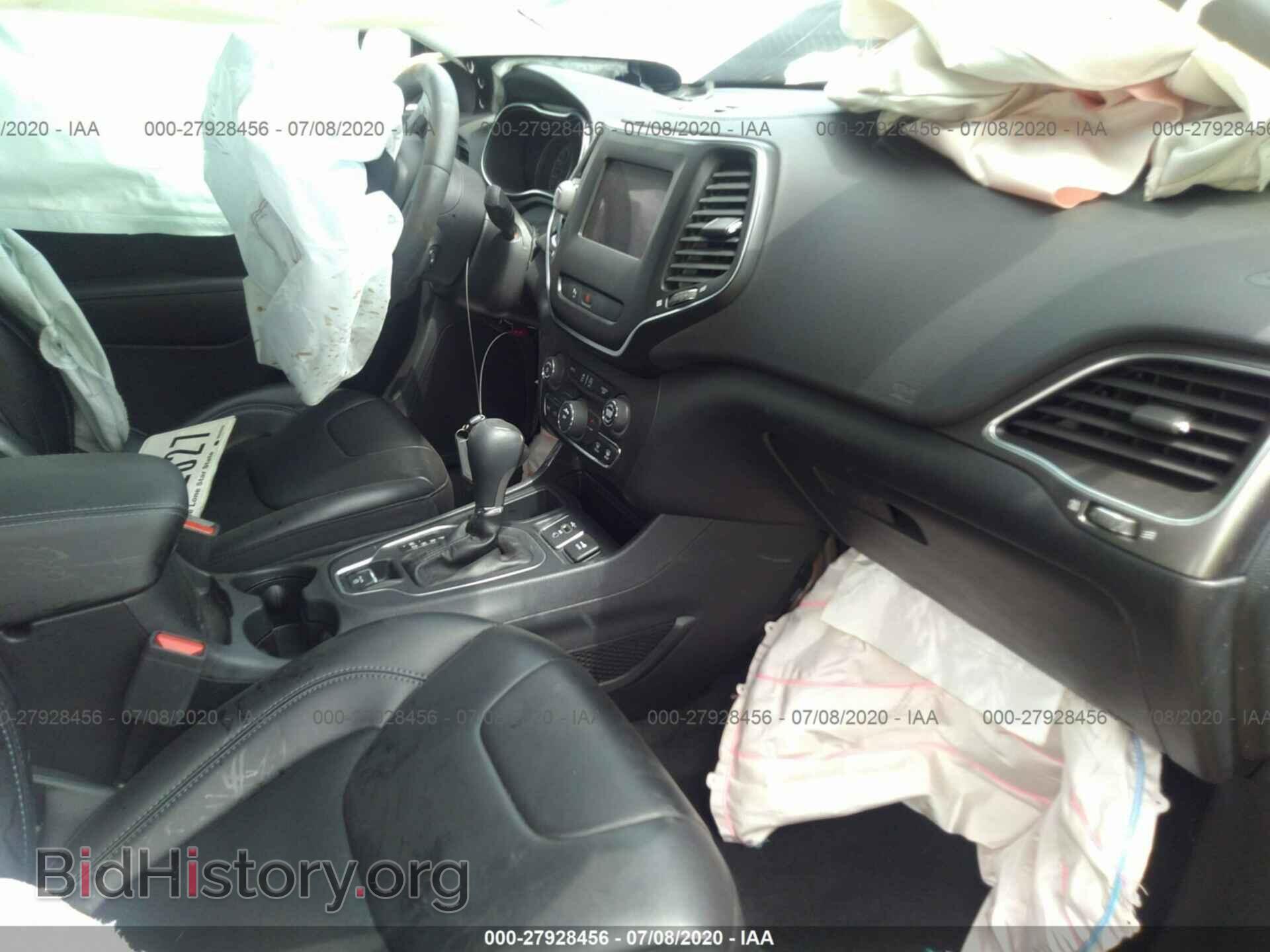 2019 JEEP CHEROKEE - VIN: 1C4PJLLB7KD404273 - Photo 5