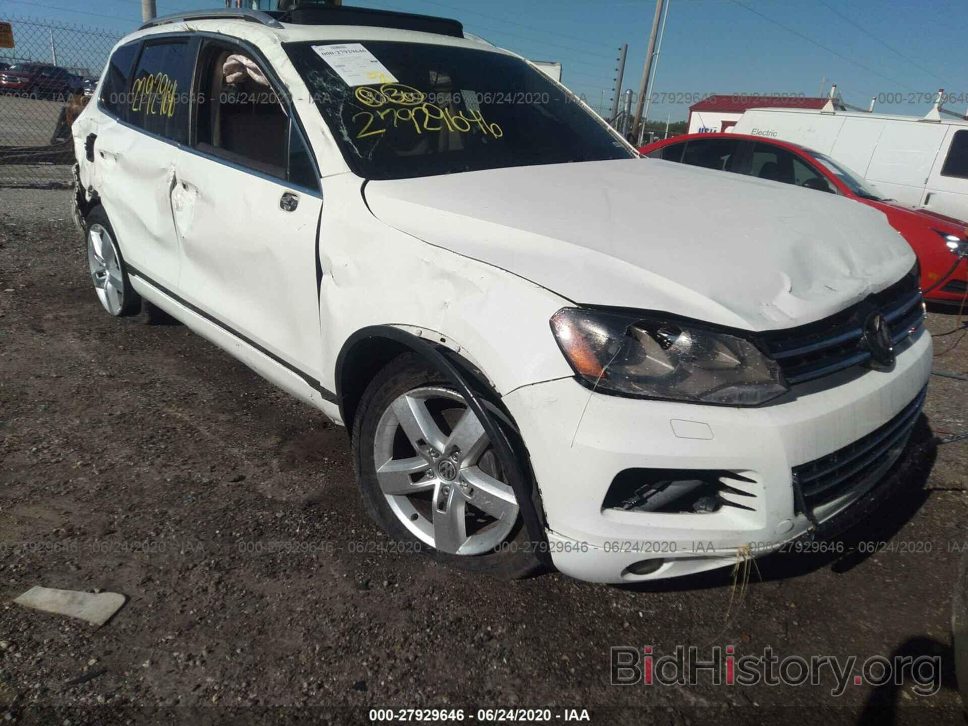 Photo WVGFF9BPXCD001088 - VOLKSWAGEN TOUAREG 2012