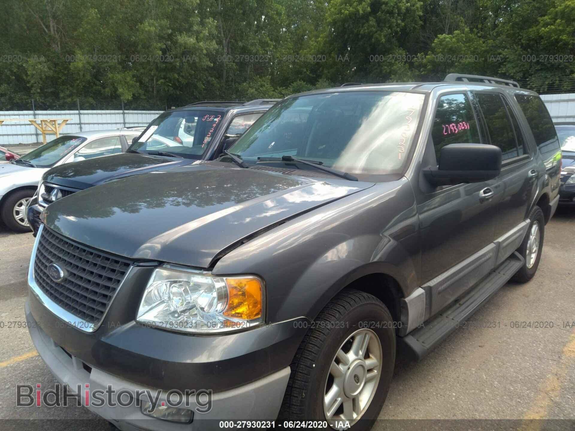 2005 FORD EXPEDITION - VIN: 1FMPU16575LA65571 - Фото 2