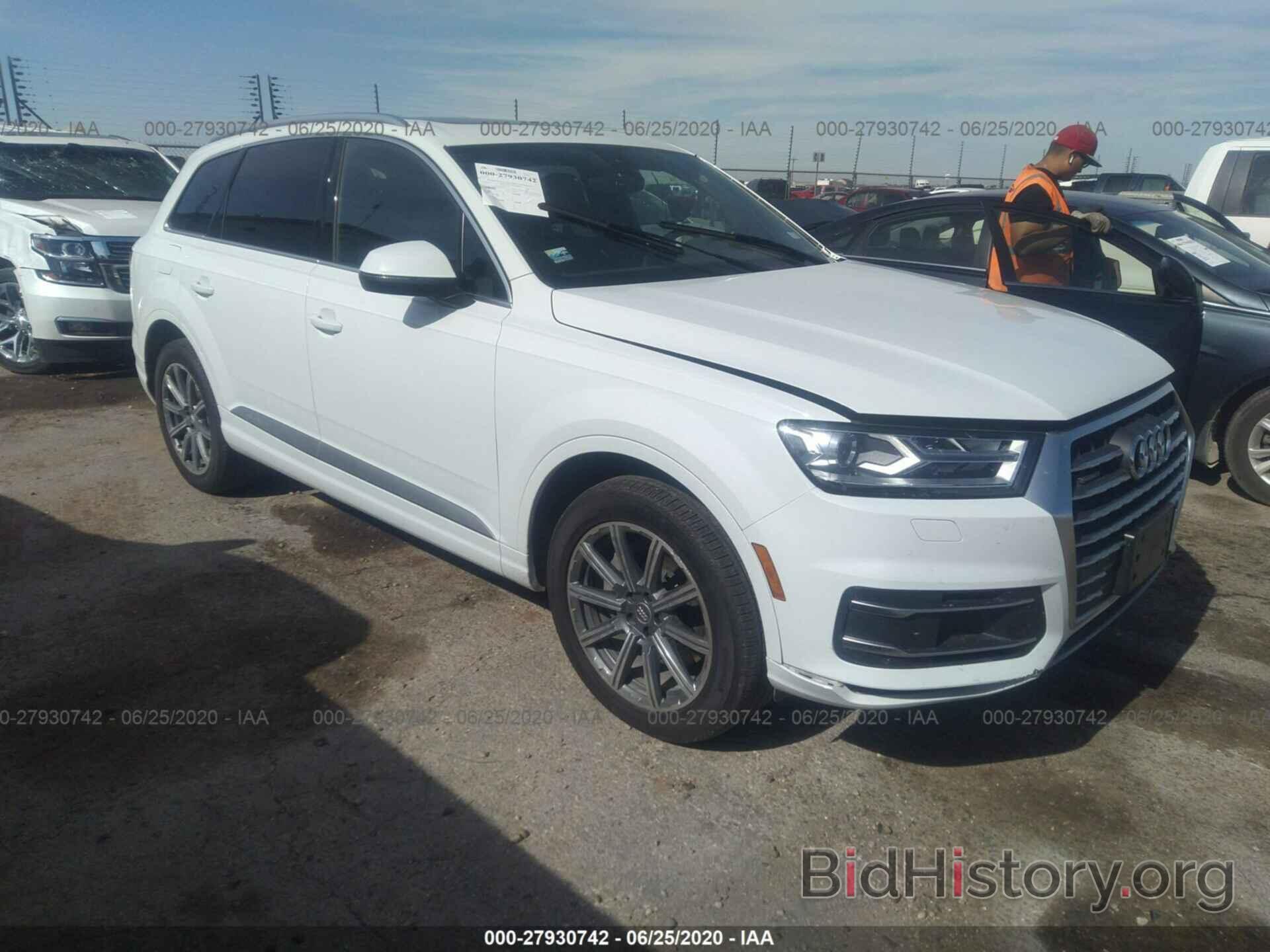 Photo WA1AHBF71KD039330 - AUDI Q7 2019